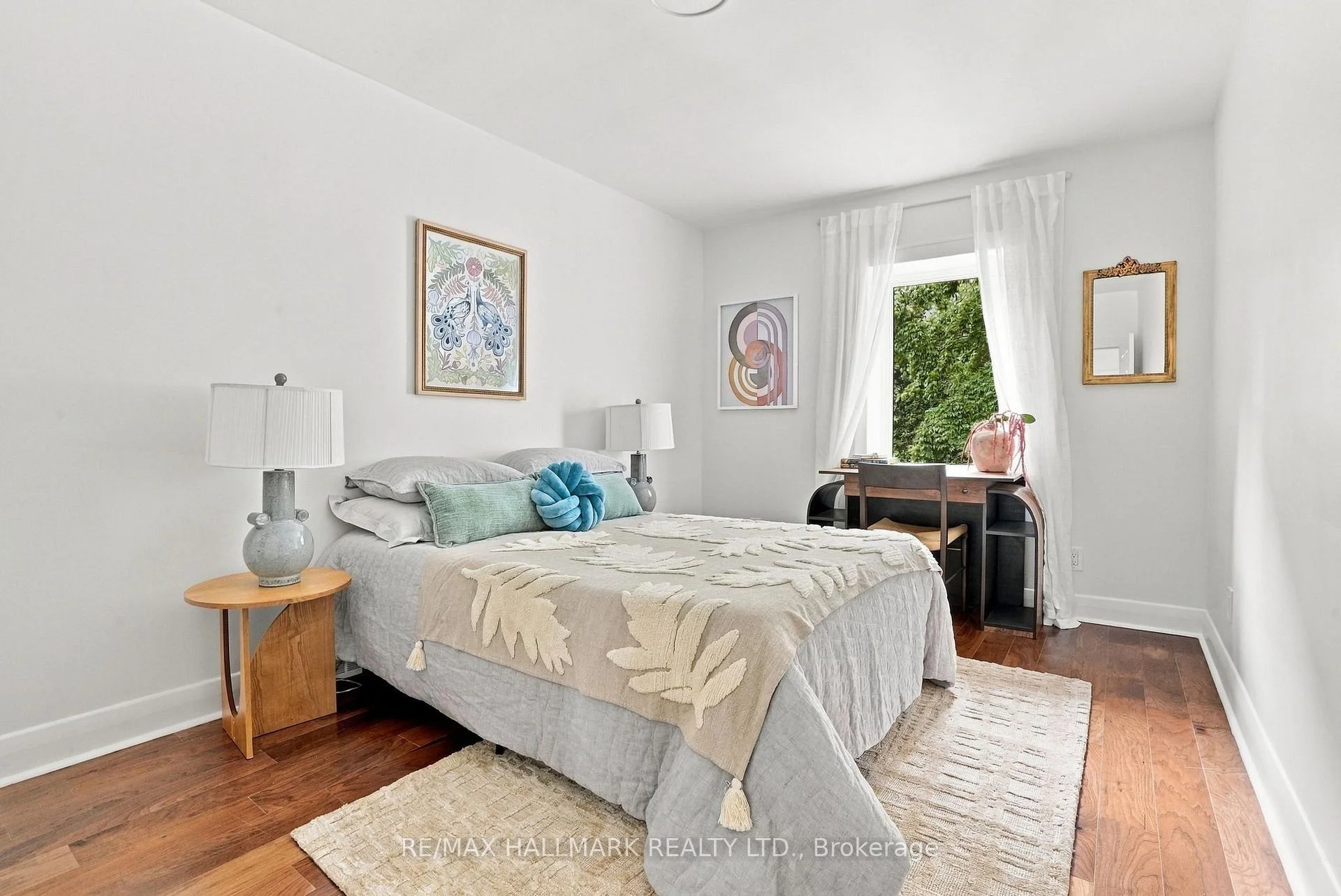 Photo 36 of 91 Glen Davis Crescent, Toronto, East End-Danforth — HOMEH
