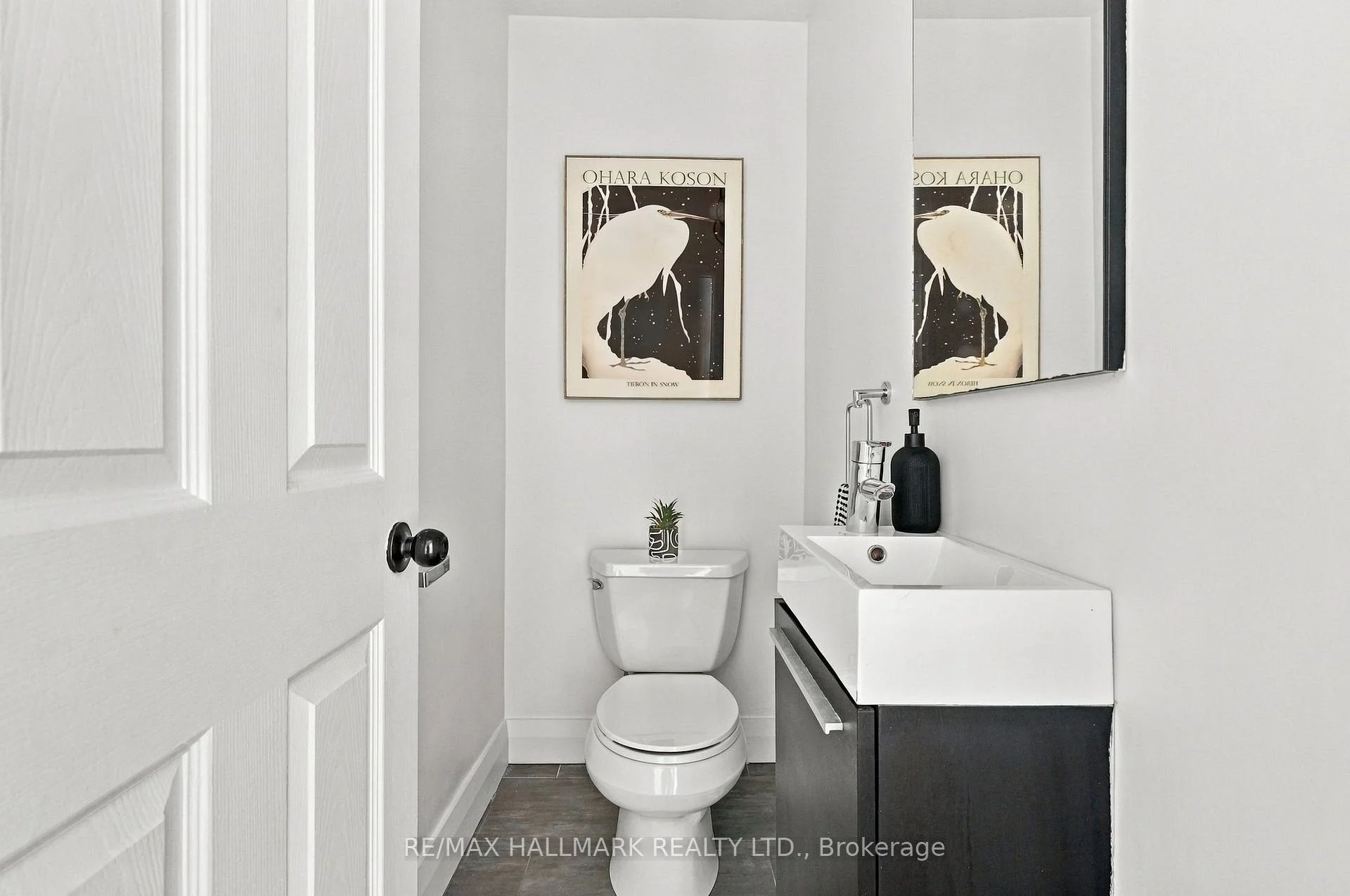 Photo 40 of 91 Glen Davis Crescent, Toronto, East End-Danforth — HOMEH