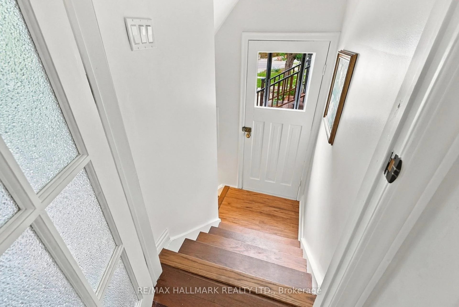 Photo 48 of 91 Glen Davis Crescent, Toronto, East End-Danforth — HOMEH