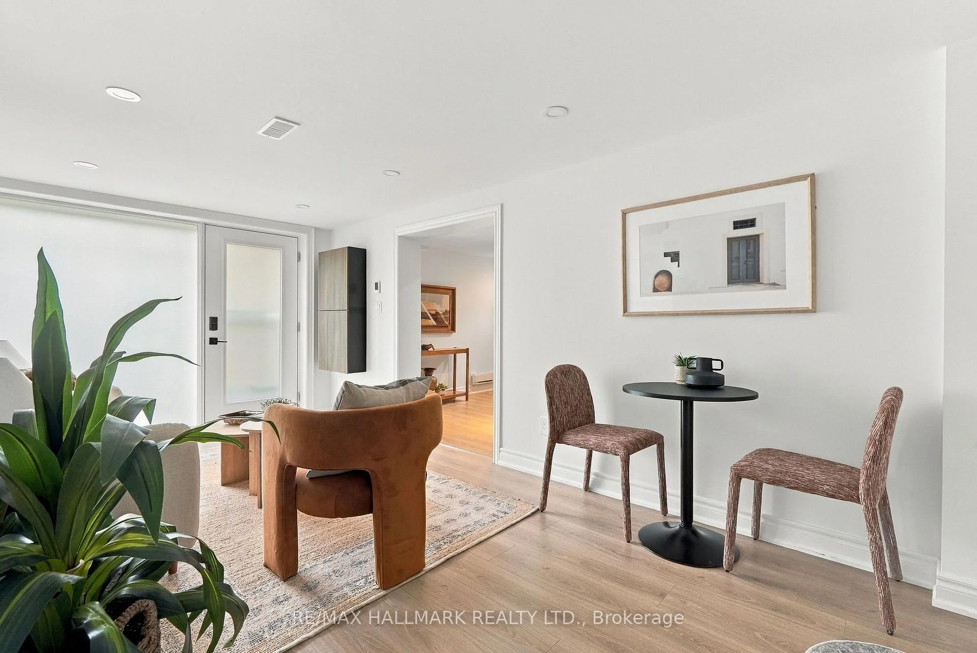 Photo 56 of 91 Glen Davis Crescent, Toronto, East End-Danforth — HOMEH