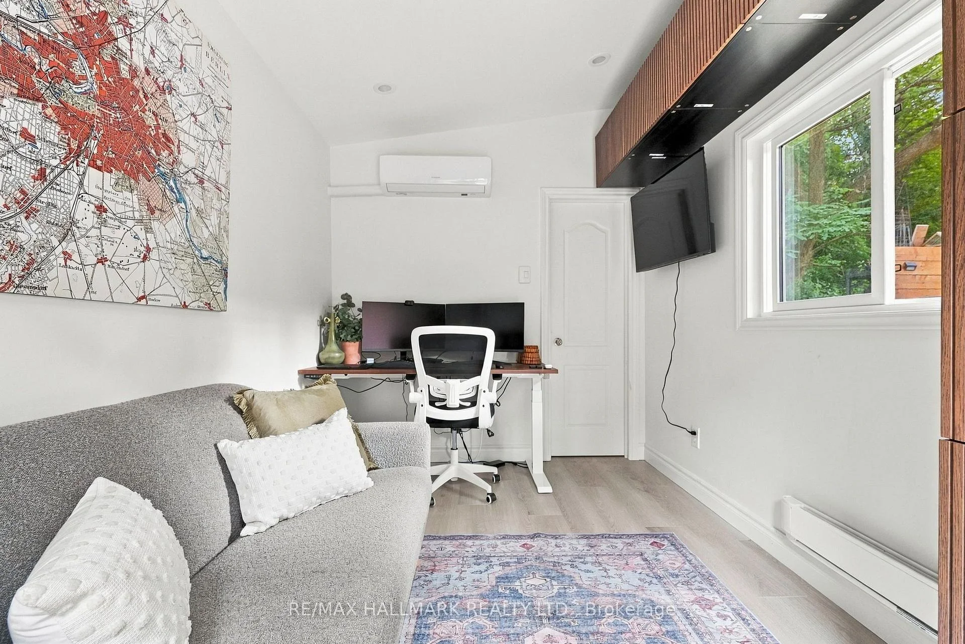 Photo 82 of 91 Glen Davis Crescent, Toronto, East End-Danforth — HOMEH