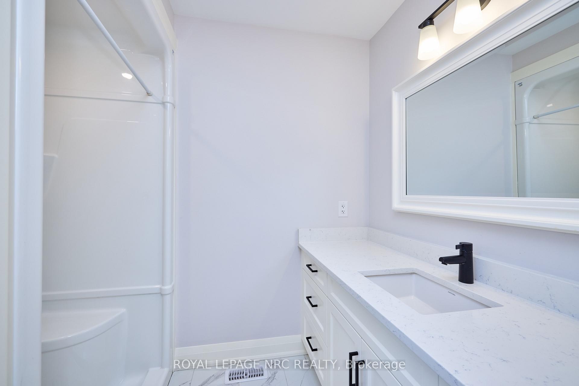 Photo 38 of 185 Hodgkins Avenue, Thorold, Allanburg/Thorold South — HOMEH