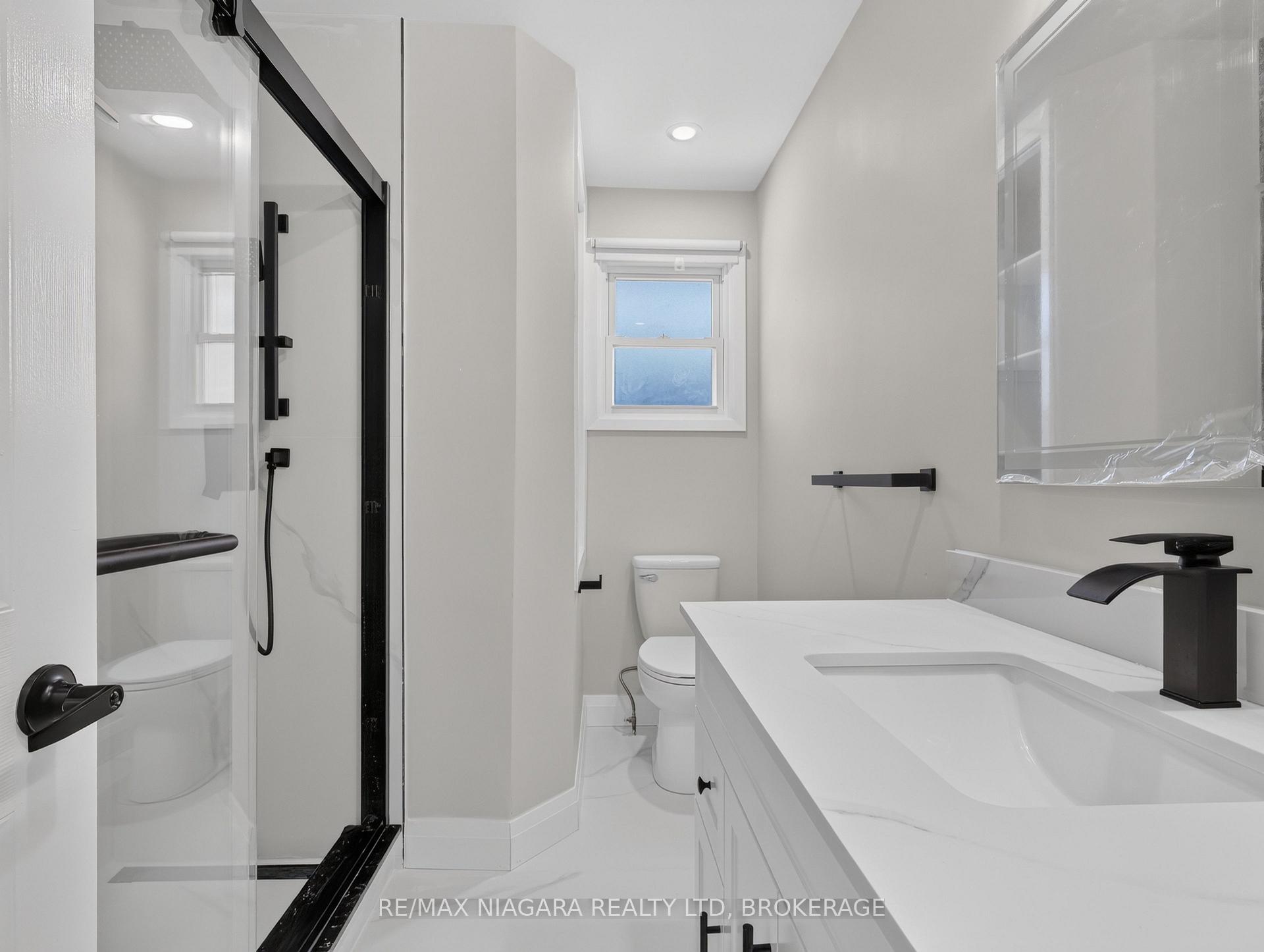 Photo 23 of 82 Regent Drive, St. Catharines, Vine/Linwell — HOMEH