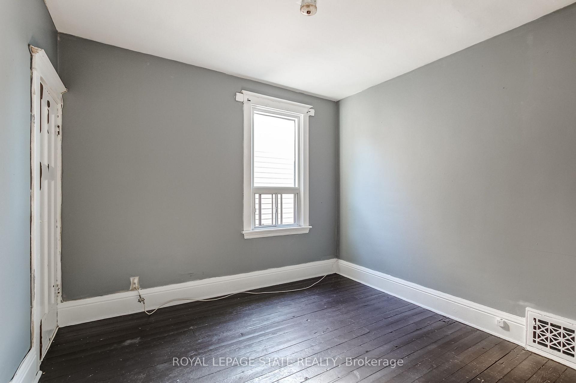 Photo 17 of 69 Gage Avenue N, Hamilton, Stipley — HOMEH
