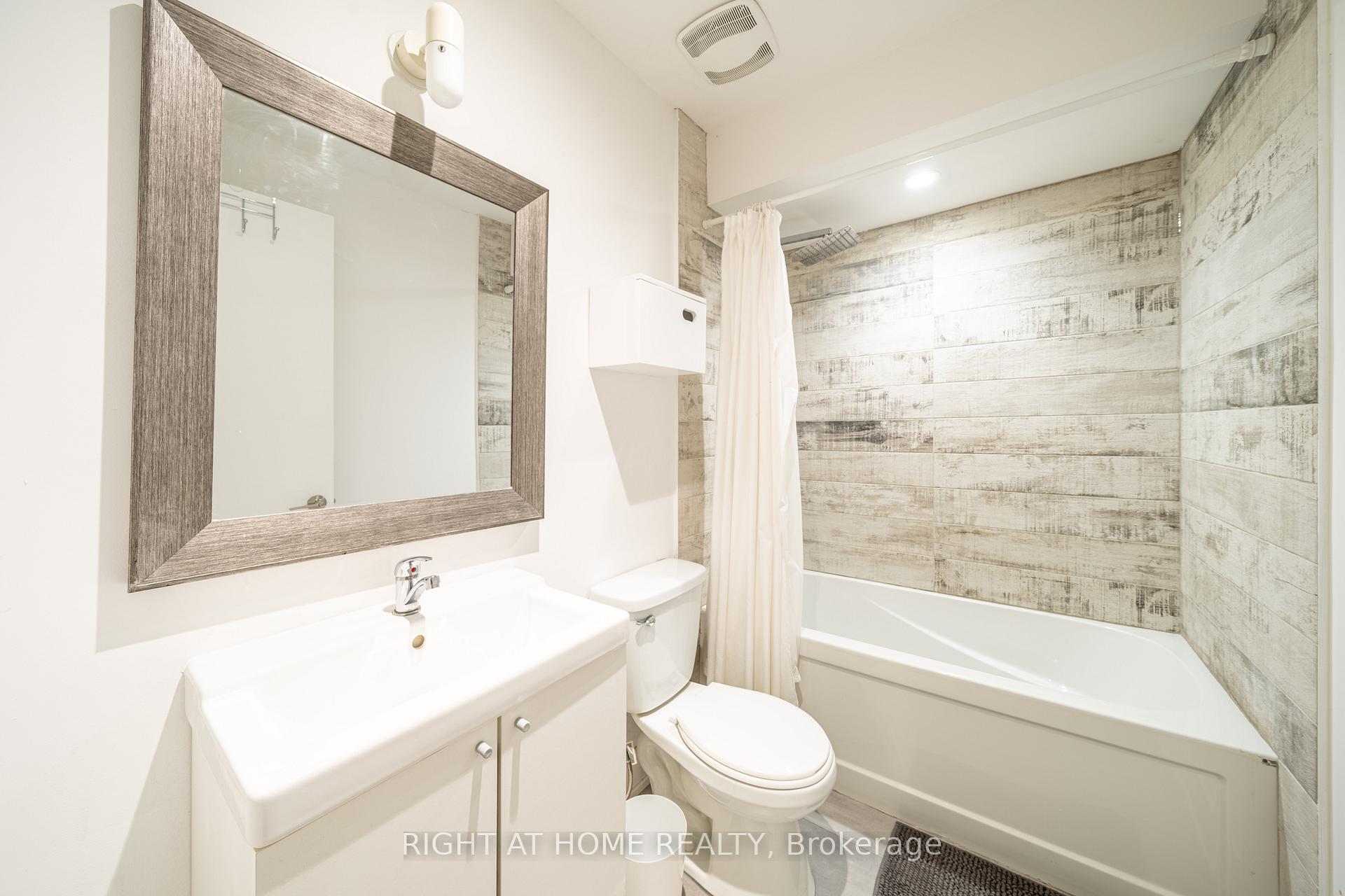 Photo 11 of Unit Lower, 49 B East Drive, Toronto, Rockcliffe-Smythe — HOMEH