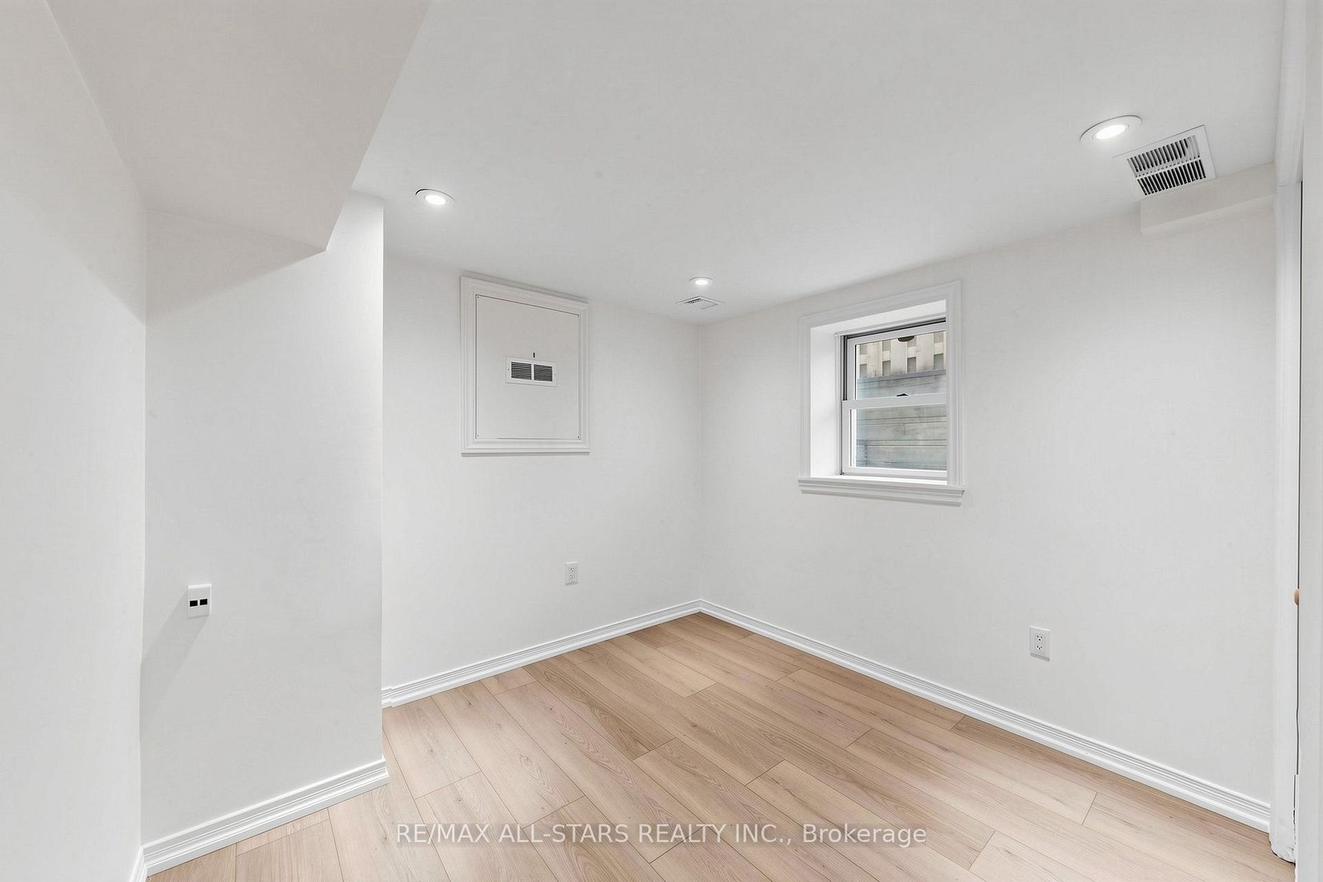Photo 12 of Unit Basement, 68 Macpherson Avenue, Toronto, The Annex — HOMEH