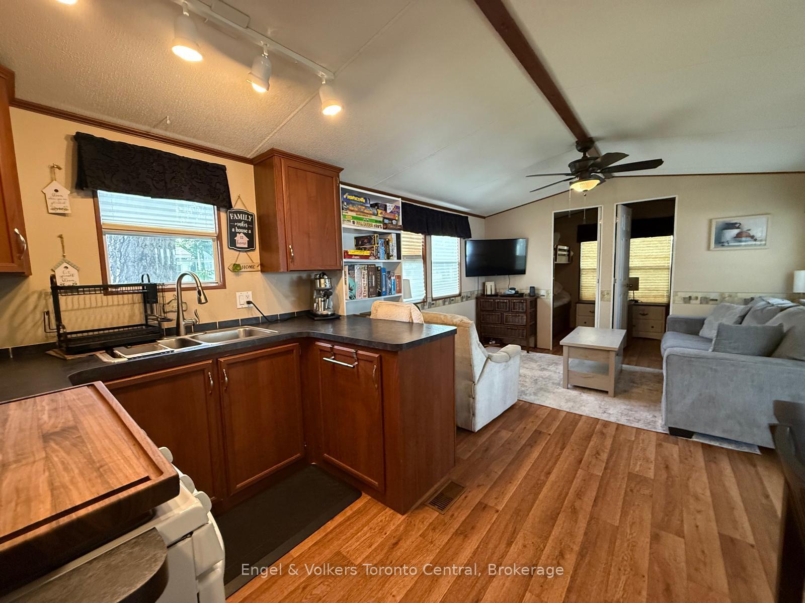 Photo 14 of Unit W 39, 7489 Sideroad 5, Wellington North, Rural Wellington North — HOMEH