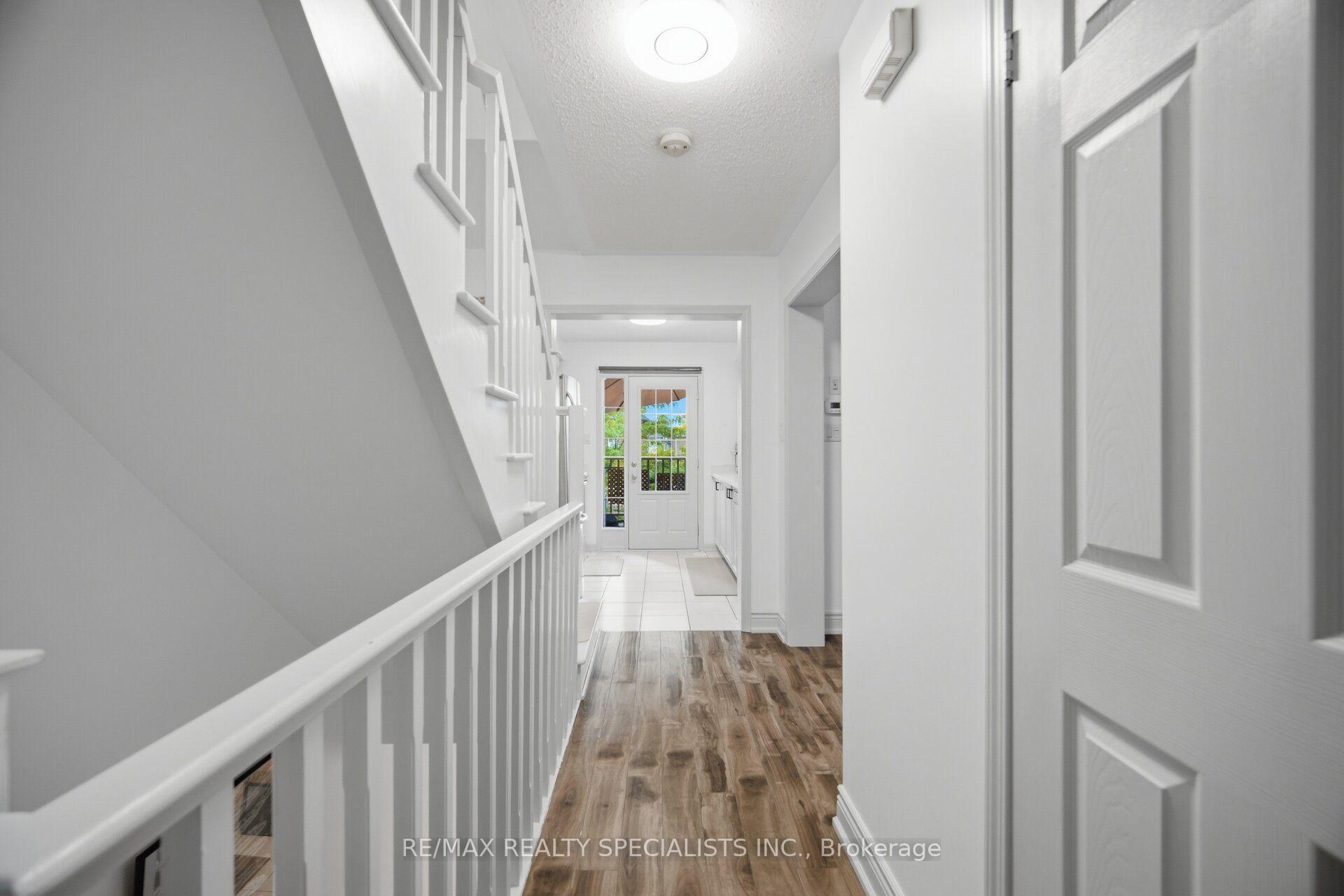 Photo 9 of 220 Mortimer Crescent, Milton, Harrison — HOMEH