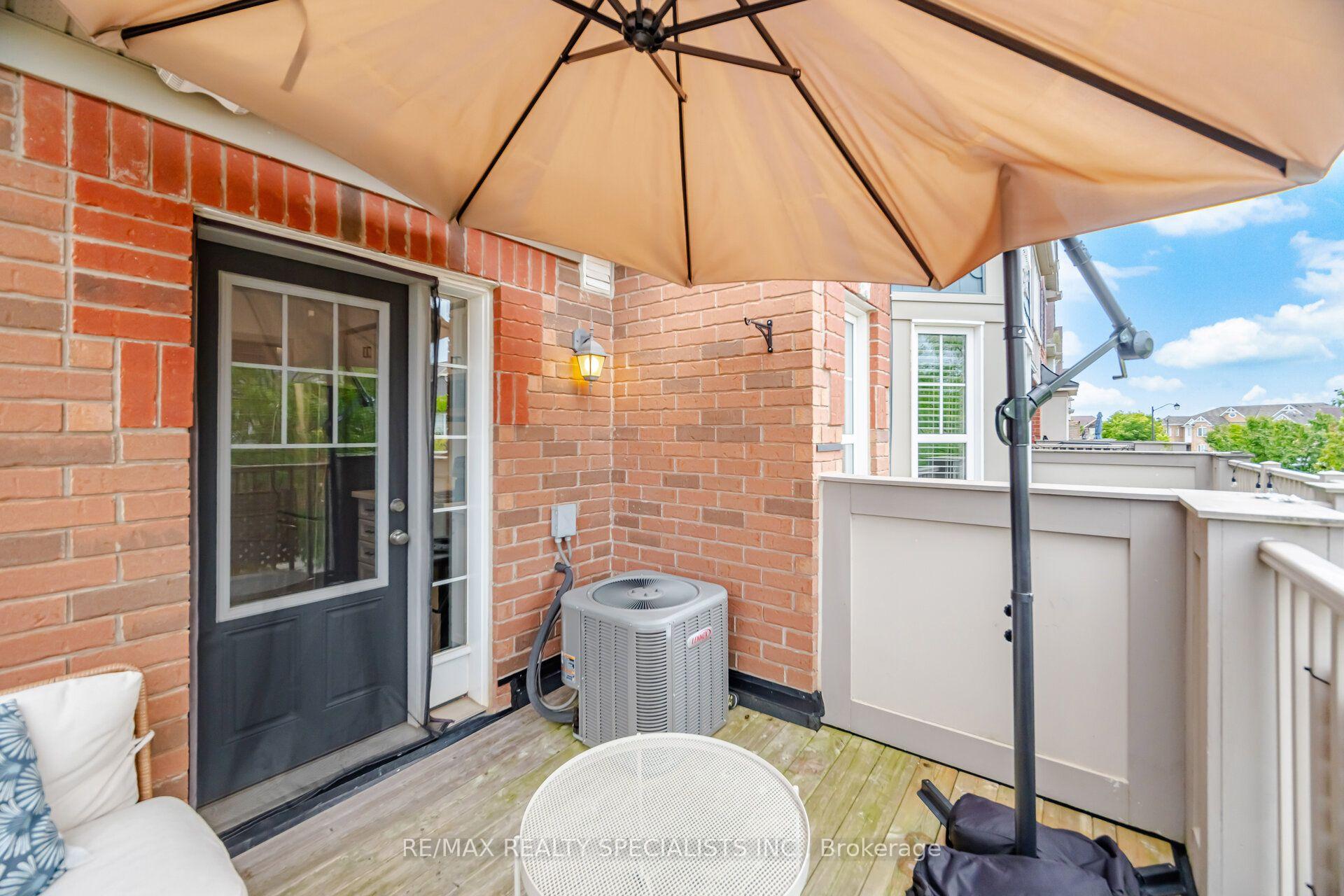 Photo 35 of 220 Mortimer Crescent, Milton, Harrison — HOMEH