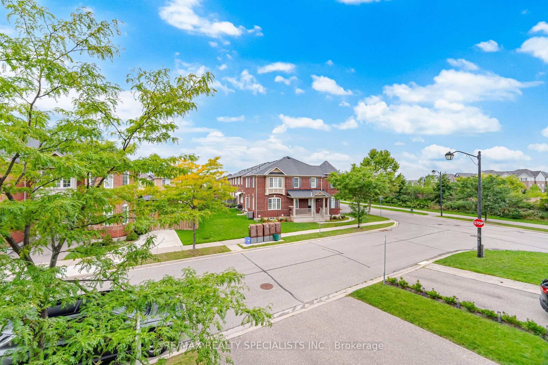 Photo 37 of 220 Mortimer Crescent, Milton, Harrison — HOMEH