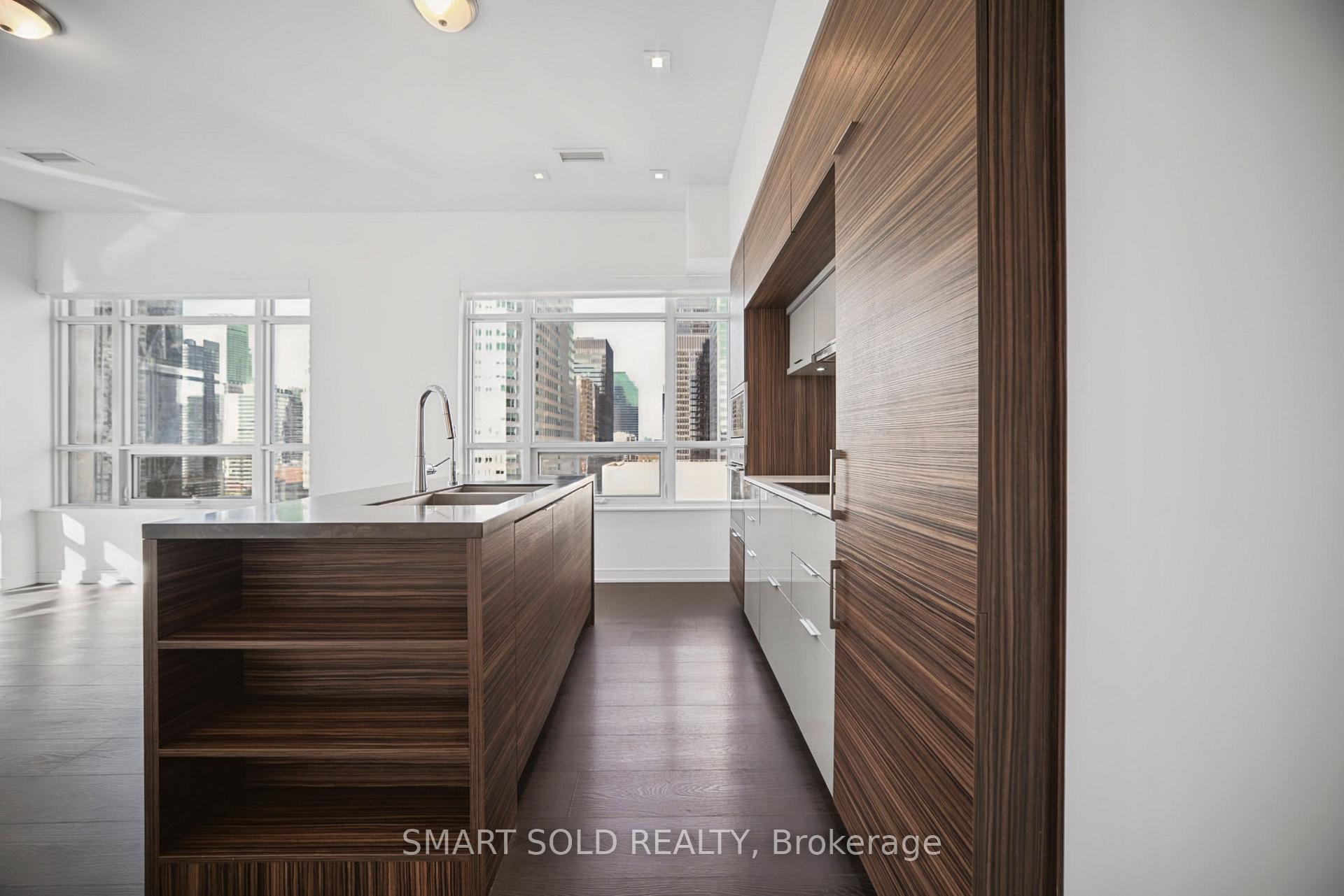 Photo 7 of Unit 2109, 88 Scott Street, Toronto, Church-Yonge Corridor — HOMEH