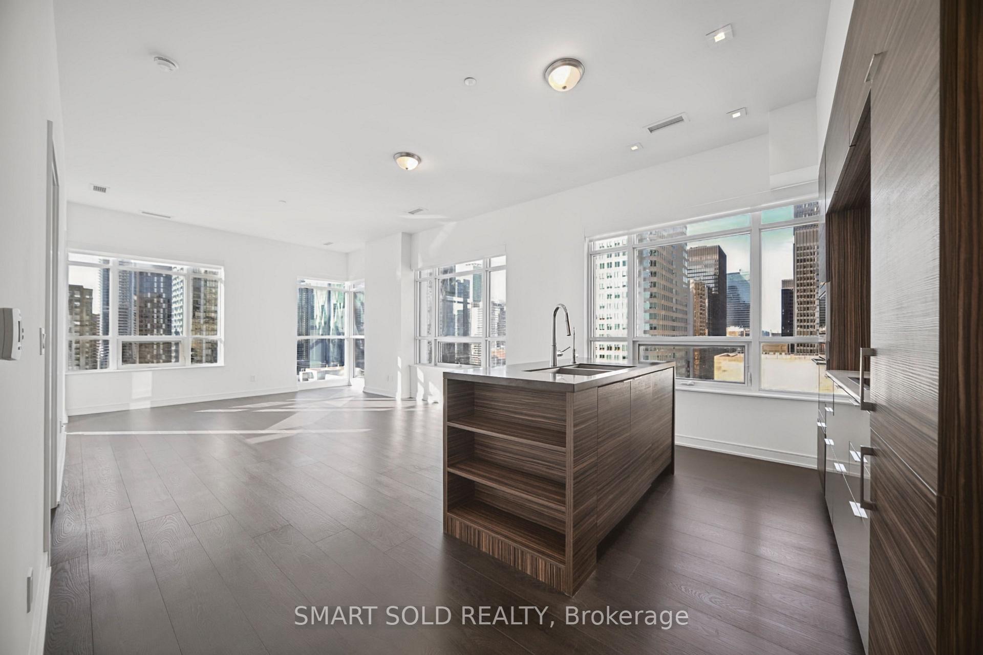 Photo 8 of Unit 2109, 88 Scott Street, Toronto, Church-Yonge Corridor — HOMEH