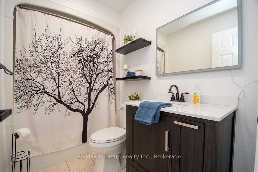 Photo 26 of 48 Brule Lakeway, Georgina, Sutton & Jackson's Point — HOMEH
