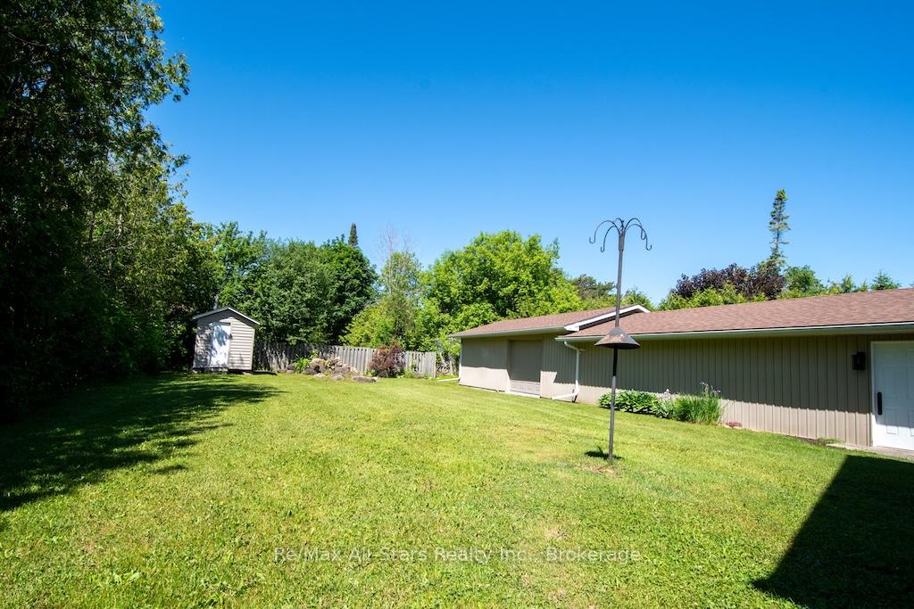 Photo 36 of 48 Brule Lakeway, Georgina, Sutton & Jackson's Point — HOMEH
