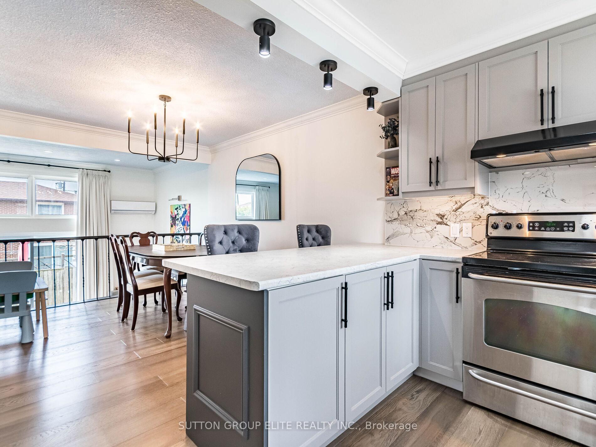 Photo 10 of Unit 8, 640 Rathburn Road E, Mississauga, Rathwood — HOMEH