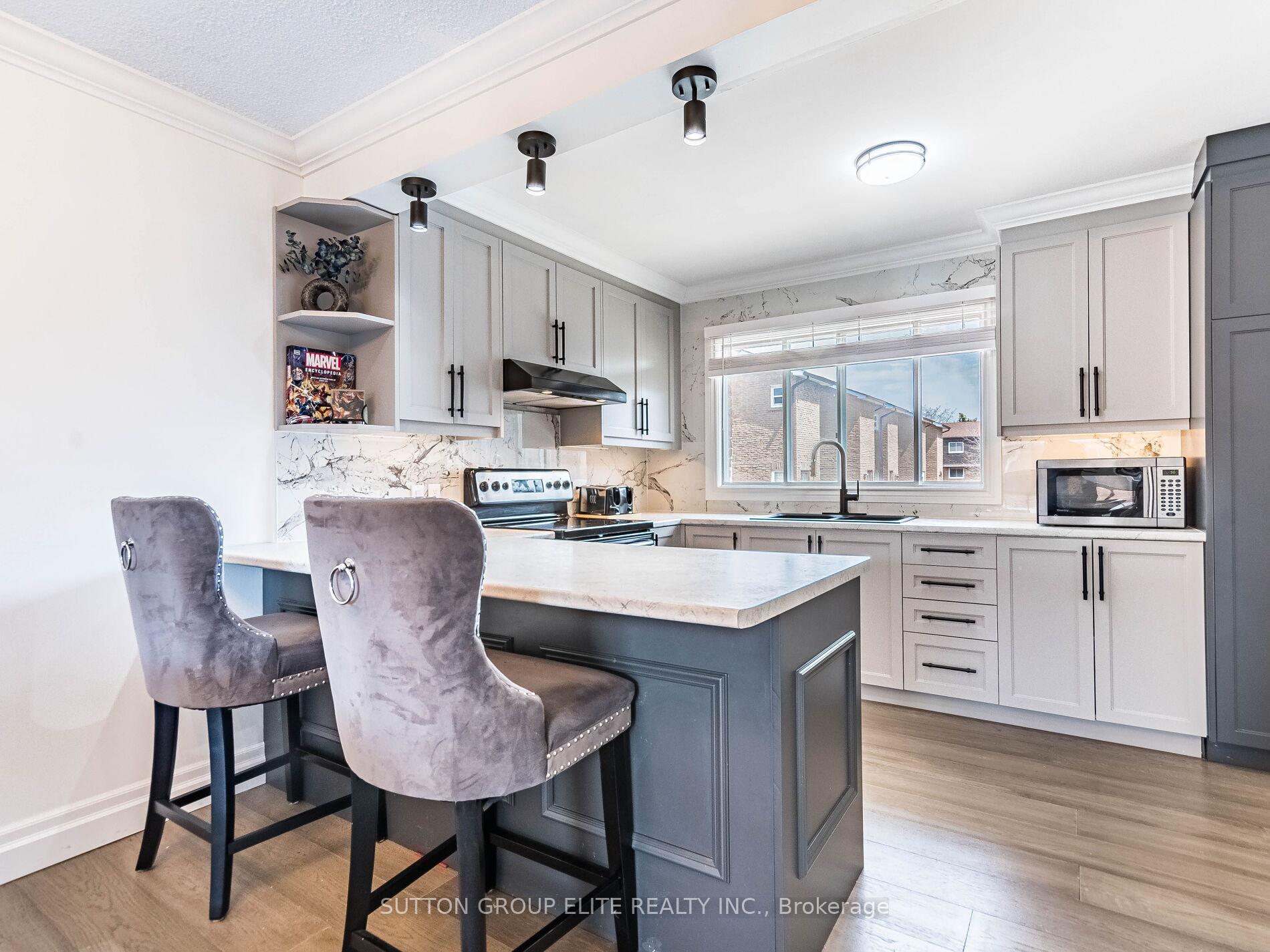 Photo 13 of Unit 8, 640 Rathburn Road E, Mississauga, Rathwood — HOMEH