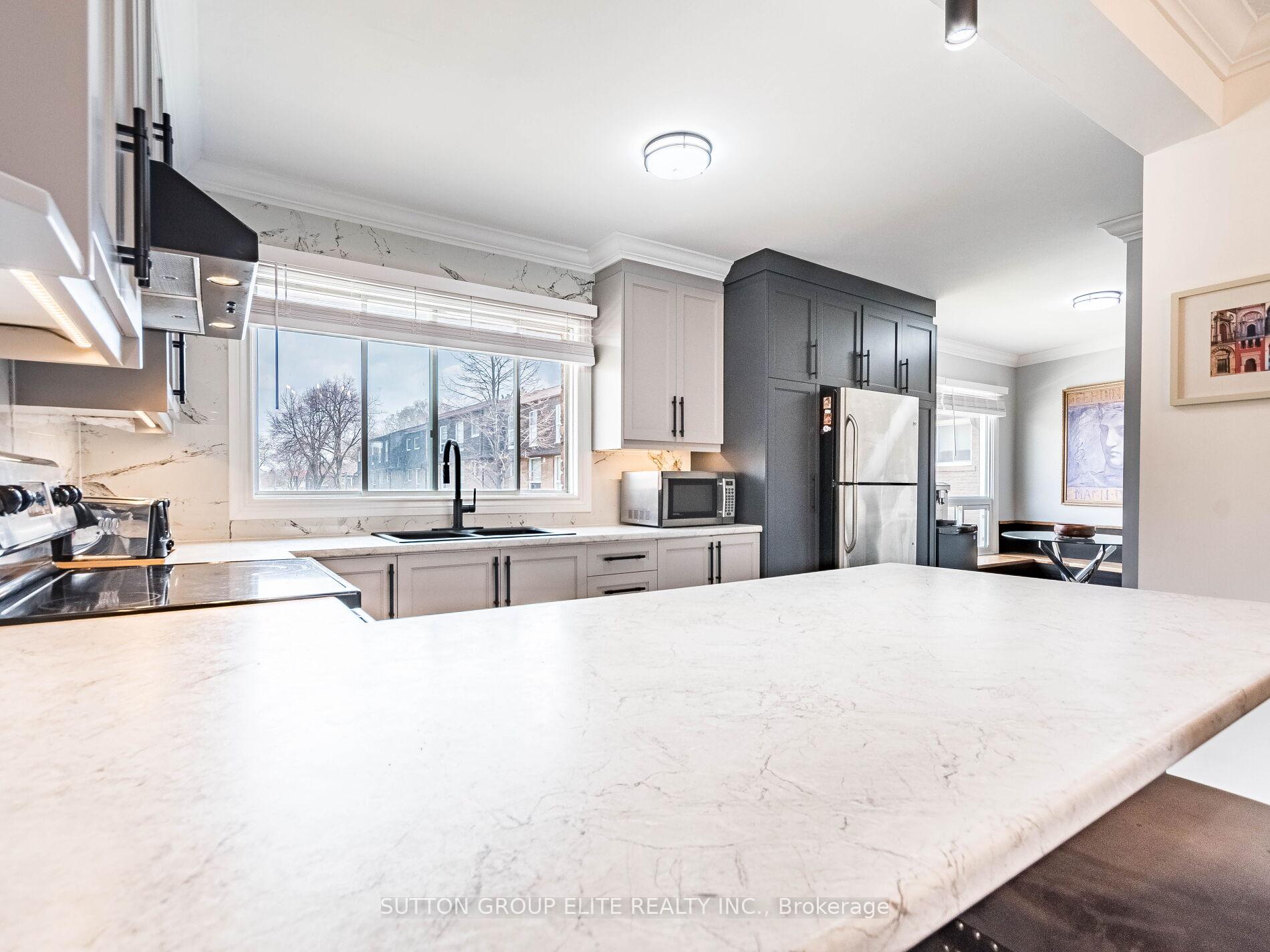 Photo 14 of Unit 8, 640 Rathburn Road E, Mississauga, Rathwood — HOMEH