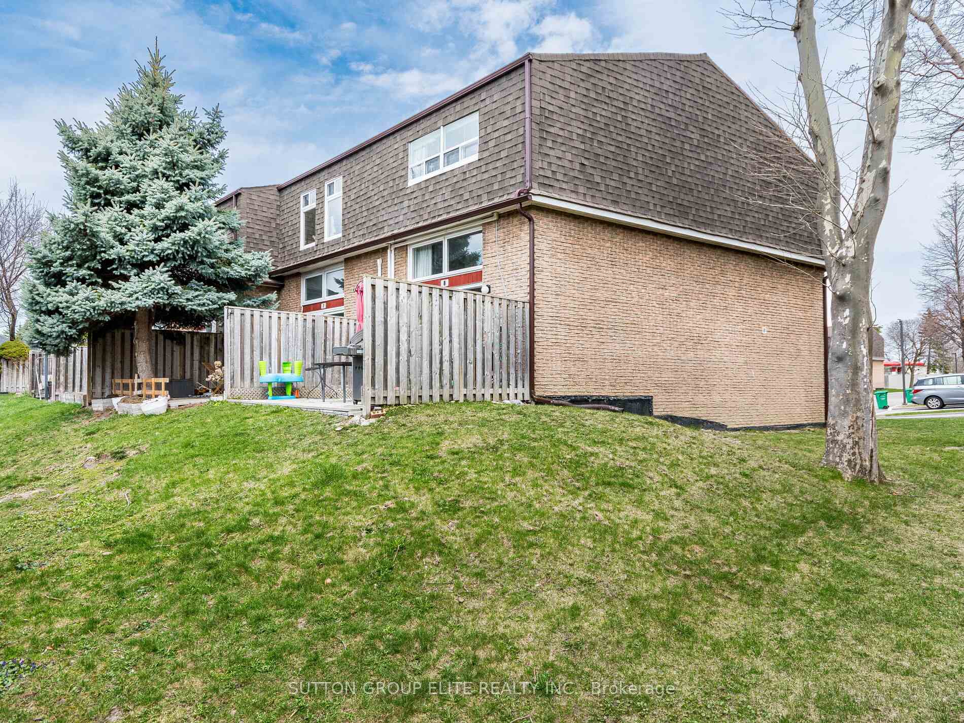 Photo 31 of Unit 8, 640 Rathburn Road E, Mississauga, Rathwood — HOMEH
