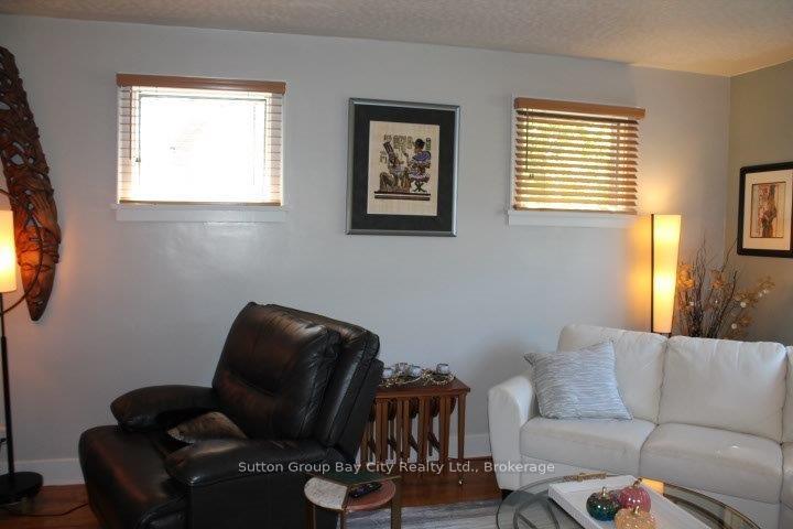 Photo 31 of 131 Rupert Street, Thunder Bay, Mariday Heights — HOMEH