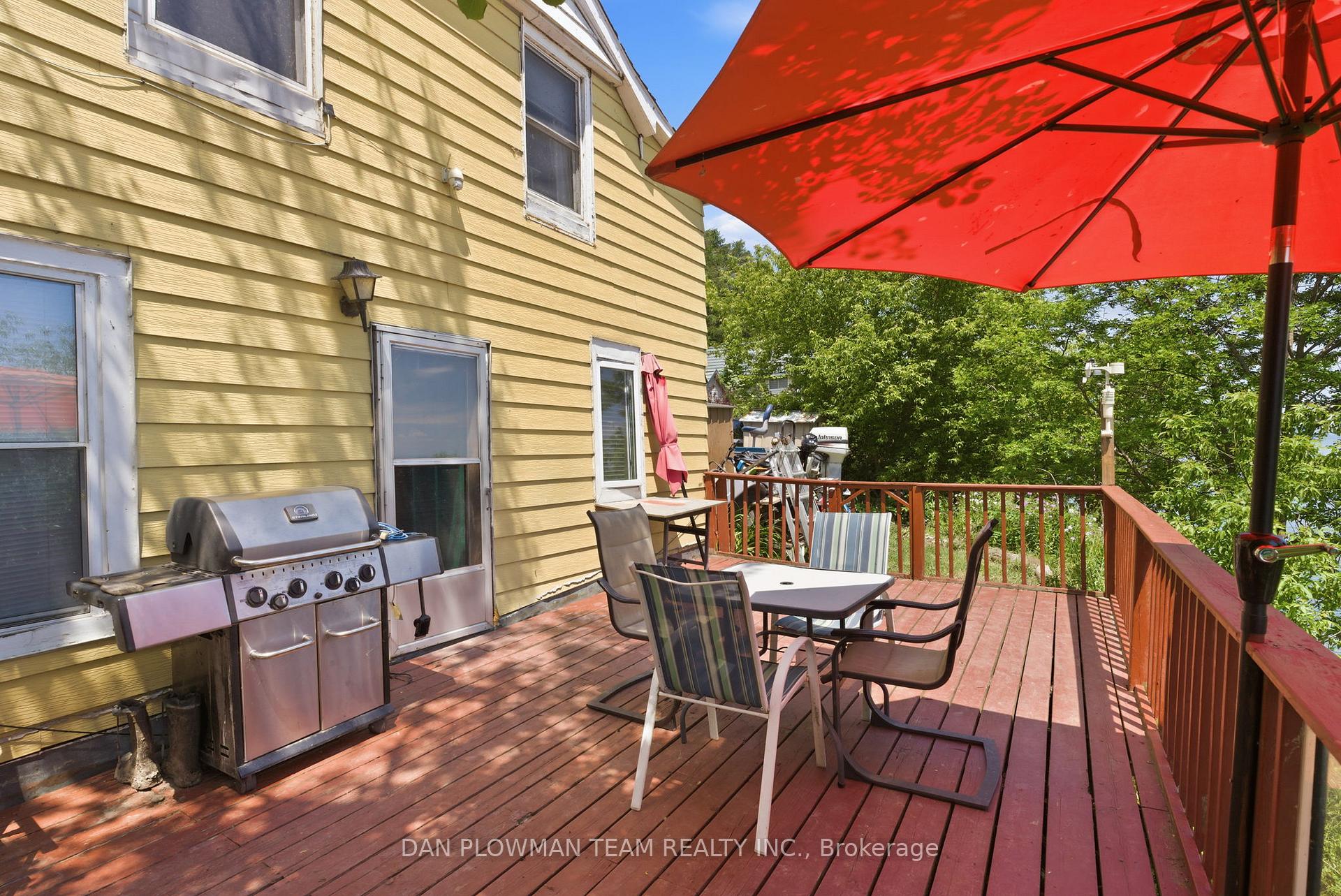 Photo 4 of 78 East Beach Road, Clarington, Bowmanville — HOMEH