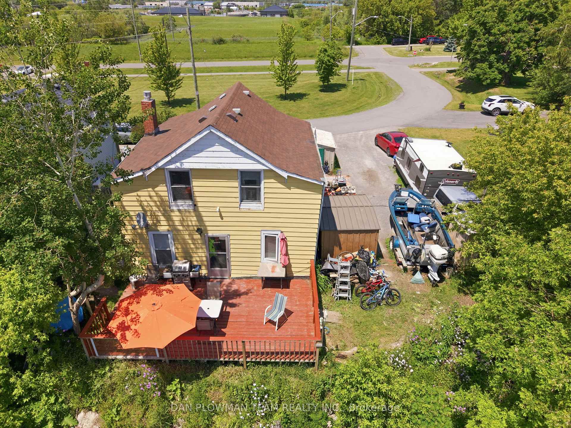 Photo 6 of 78 East Beach Road, Clarington, Bowmanville — HOMEH