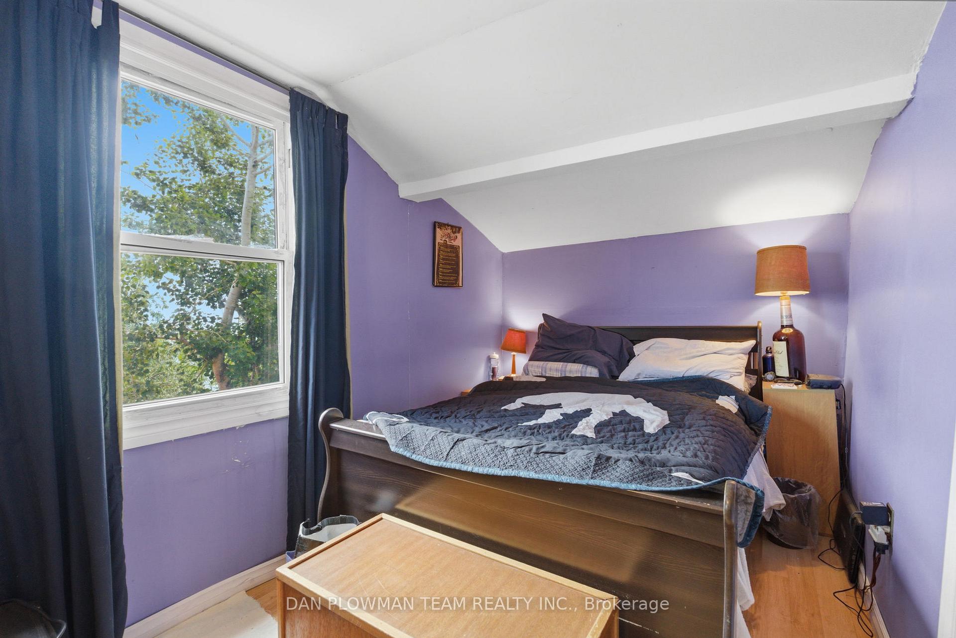 Photo 15 of 78 East Beach Road, Clarington, Bowmanville — HOMEH