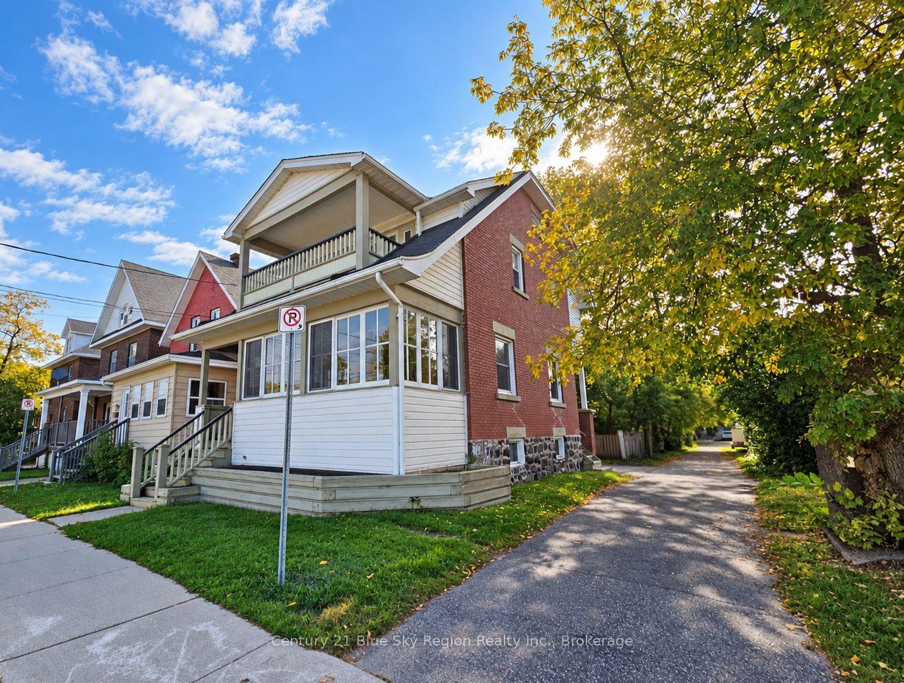 Photo of 663 Ferguson Street