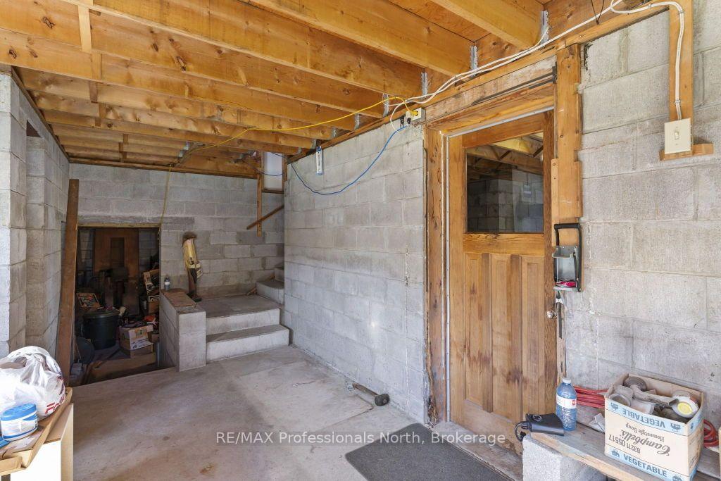 Photo 24 of 1976 Gelert Road, Minden Hills, Minden — HOMEH