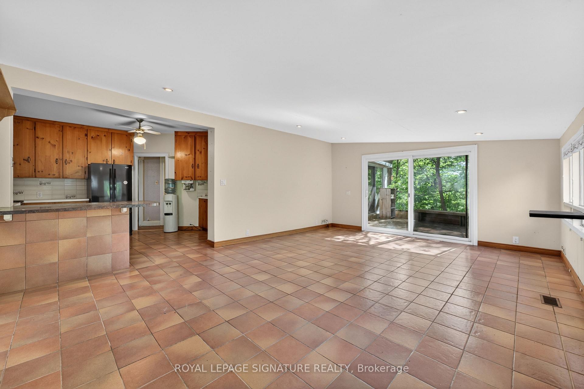Photo 5 of 429 Rouge Hills Drive, Scarborough, Rouge — HOMEH