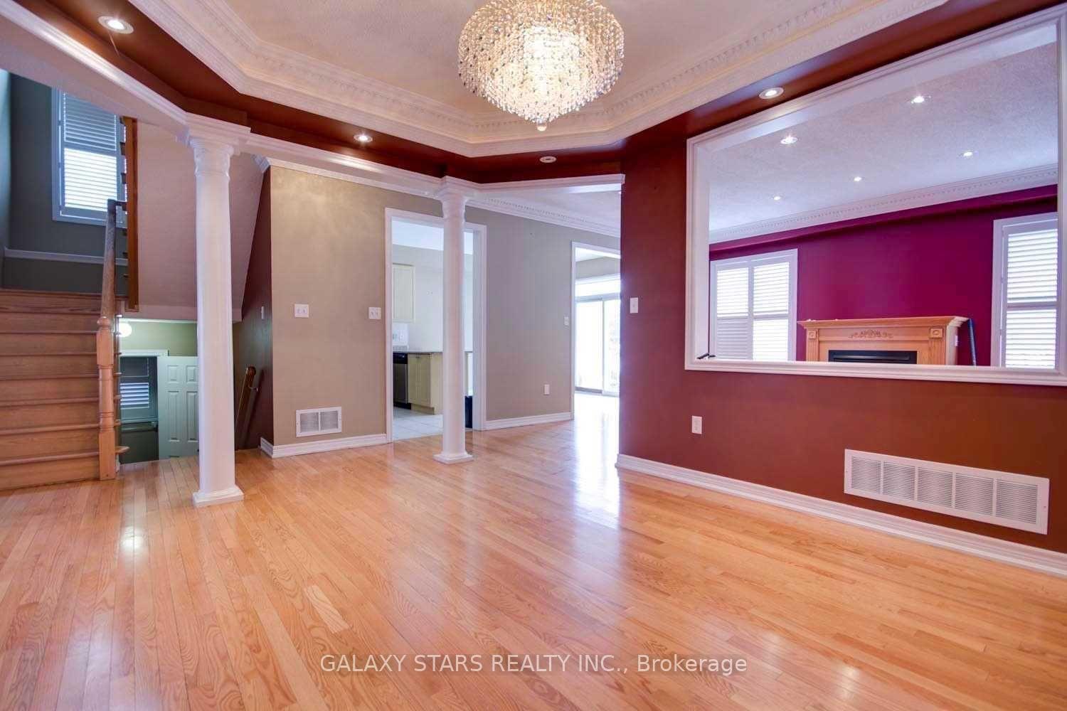 Photo 6 of 4 Spall Court, Scarborough, Highland Creek — HOMEH