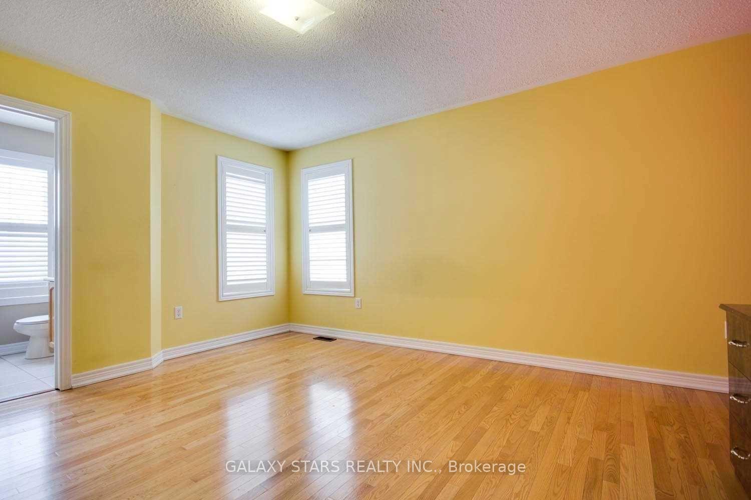 Photo 12 of 4 Spall Court, Scarborough, Highland Creek — HOMEH