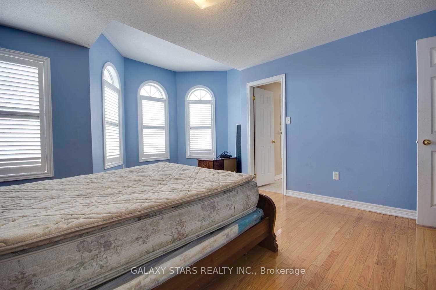 Photo 14 of 4 Spall Court, Scarborough, Highland Creek — HOMEH