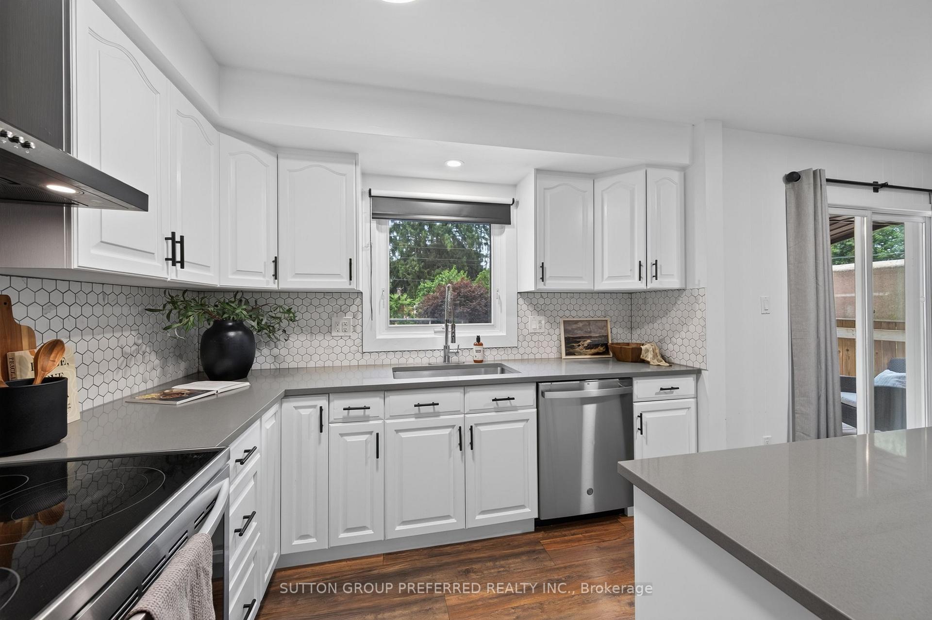 Photo 19 of 240 Byron Avenue, Thames Centre, Dorchester — HOMEH