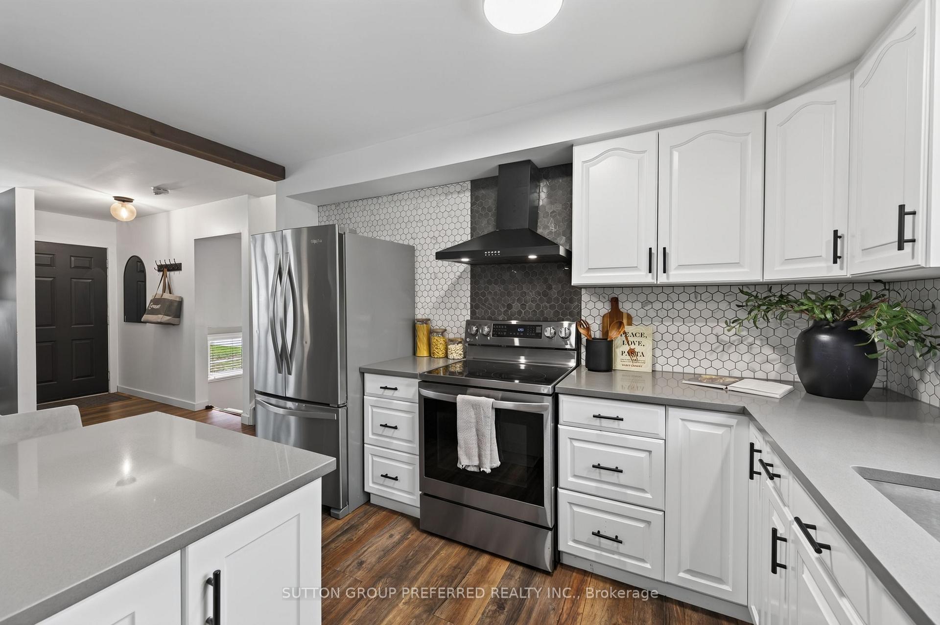 Photo 20 of 240 Byron Avenue, Thames Centre, Dorchester — HOMEH