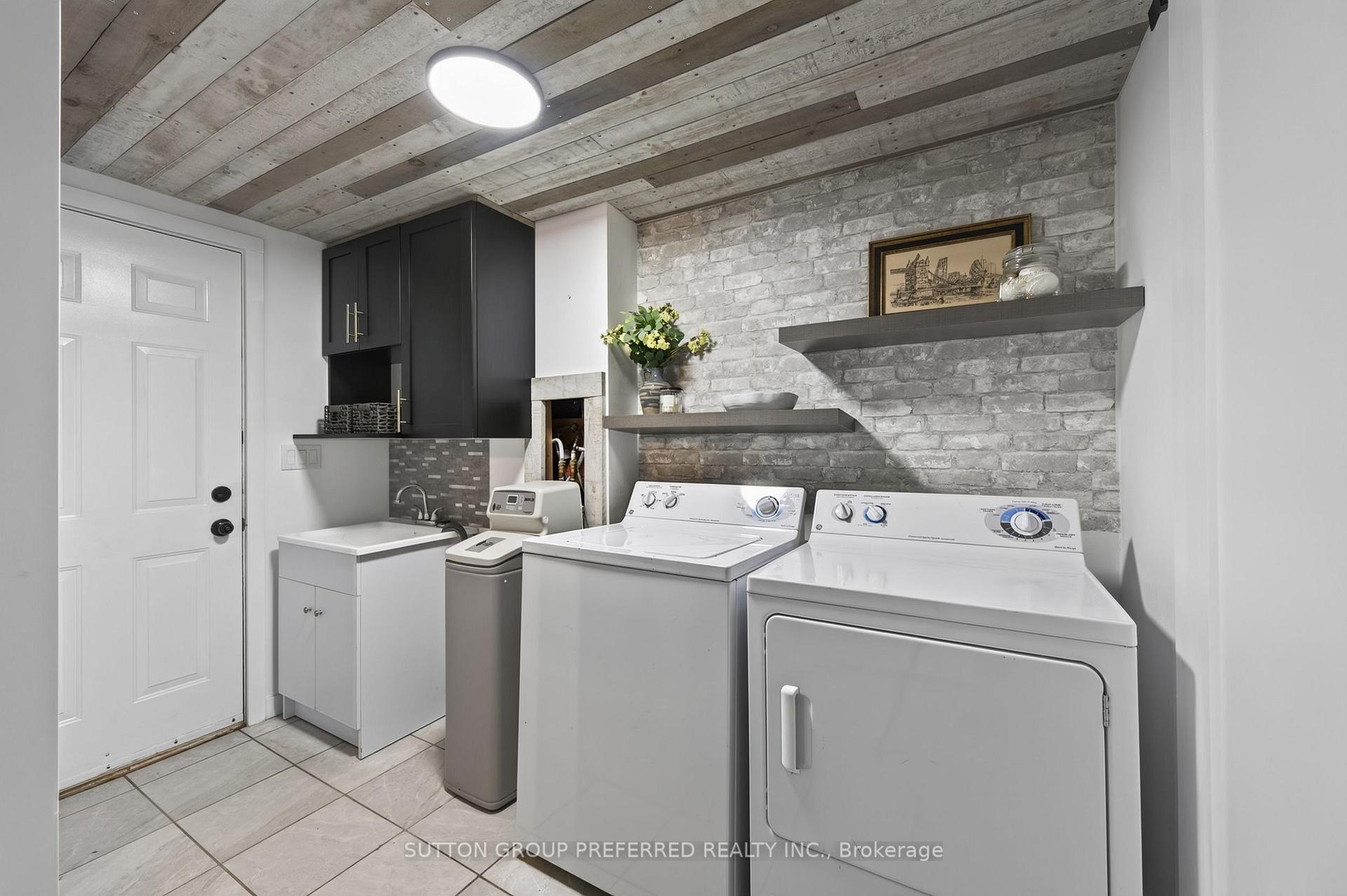 Photo 34 of 240 Byron Avenue, Thames Centre, Dorchester — HOMEH