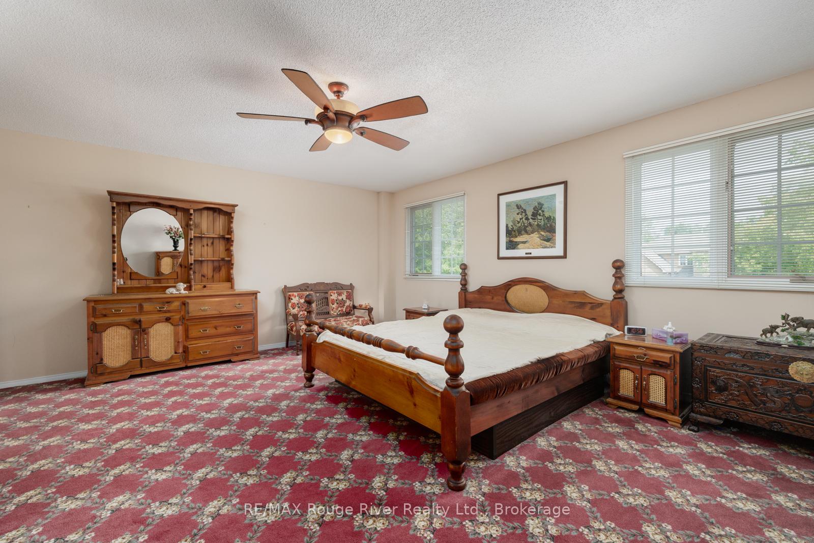 Photo 32 of 1106 Ridge Valley Drive, Oshawa, Pinecrest — HOMEH