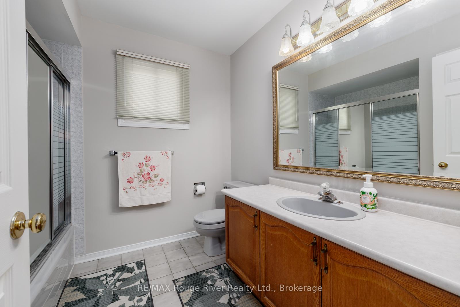 Photo 35 of 1106 Ridge Valley Drive, Oshawa, Pinecrest — HOMEH