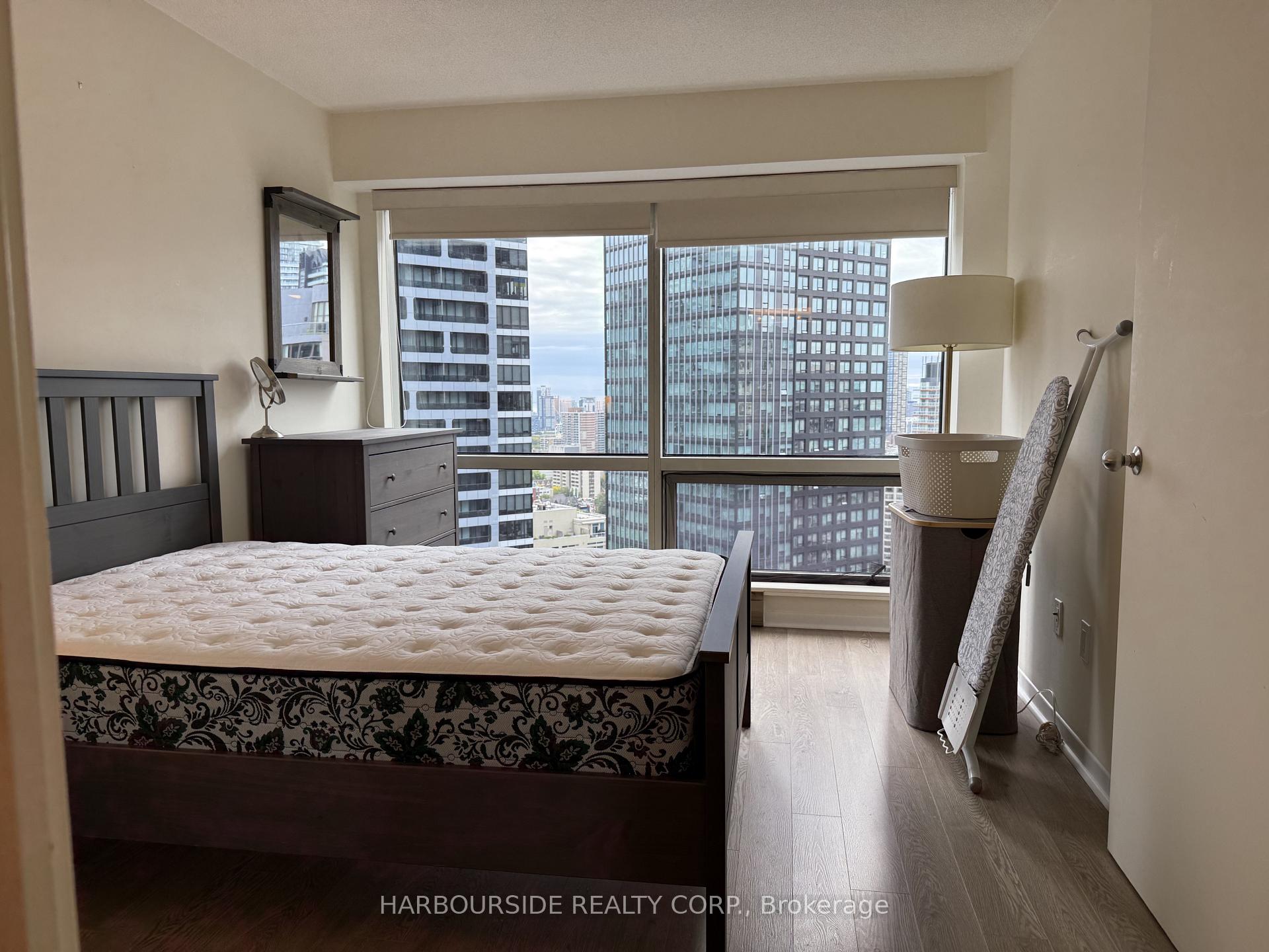 Photo 12 of Unit 2605, 1001 Bay Street, Toronto, Bay Street Corridor — HOMEH
