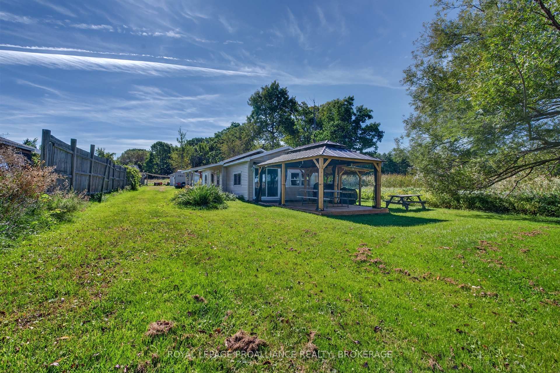 Photo 33 of Unit A & C, 356 Driscoll Road, Frontenac Islands, Howe Island — HOMEH