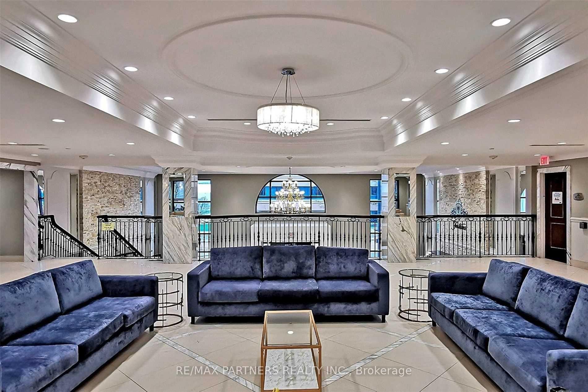 Photo 2 of Unit 605, 38 Cedarland Drive, Markham, Unionville — HOMEH