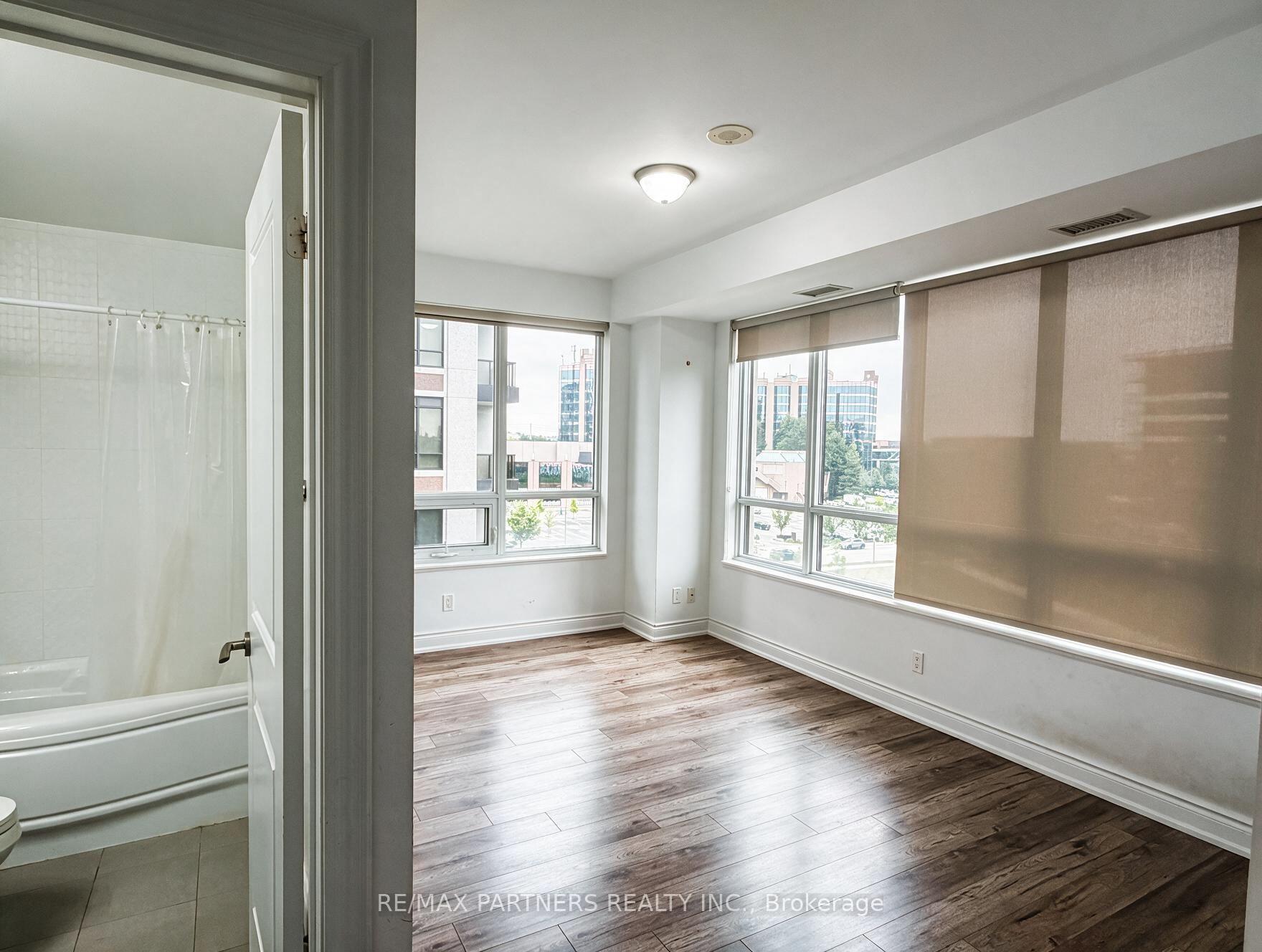 Photo 7 of Unit 605, 38 Cedarland Drive, Markham, Unionville — HOMEH