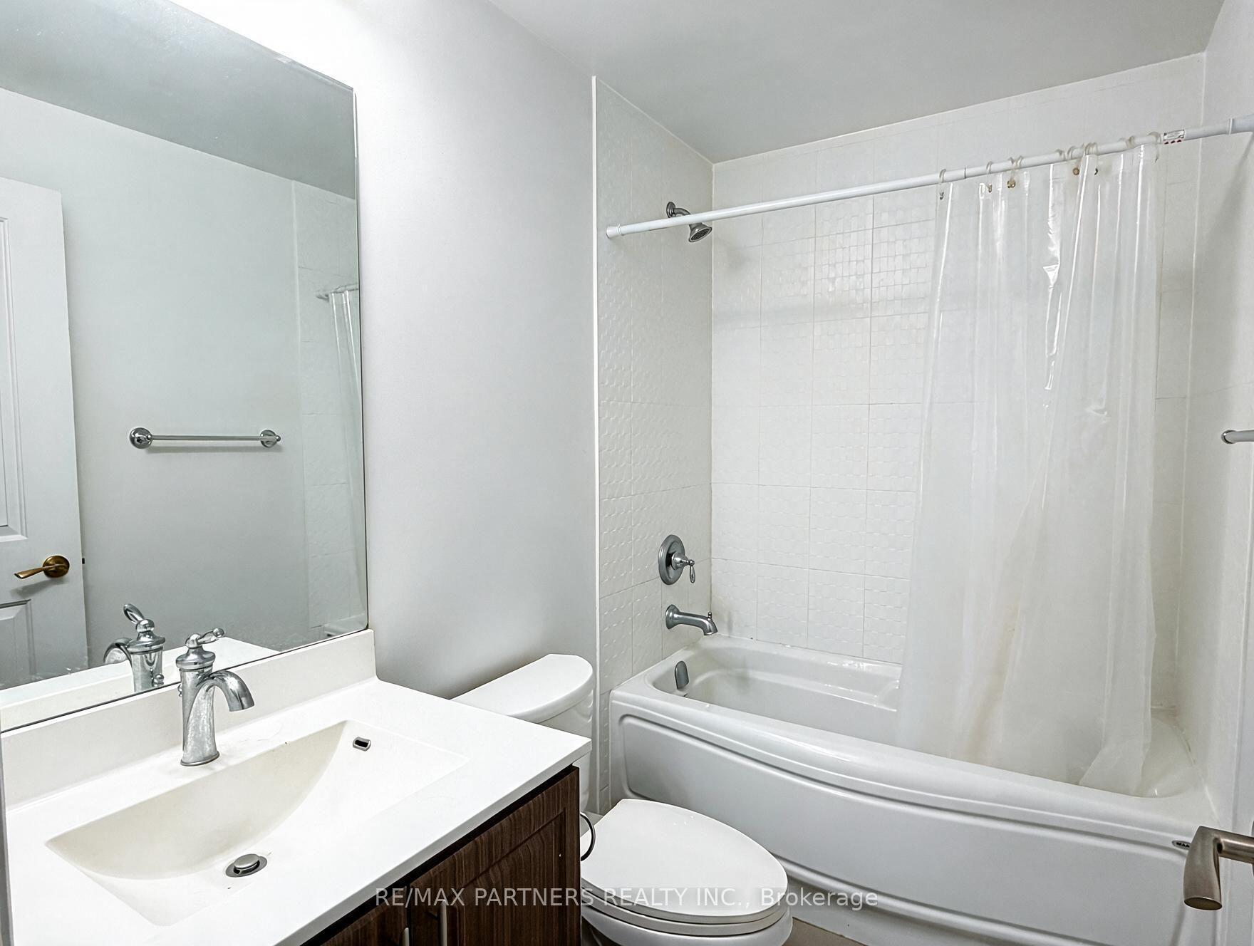 Photo 11 of Unit 605, 38 Cedarland Drive, Markham, Unionville — HOMEH