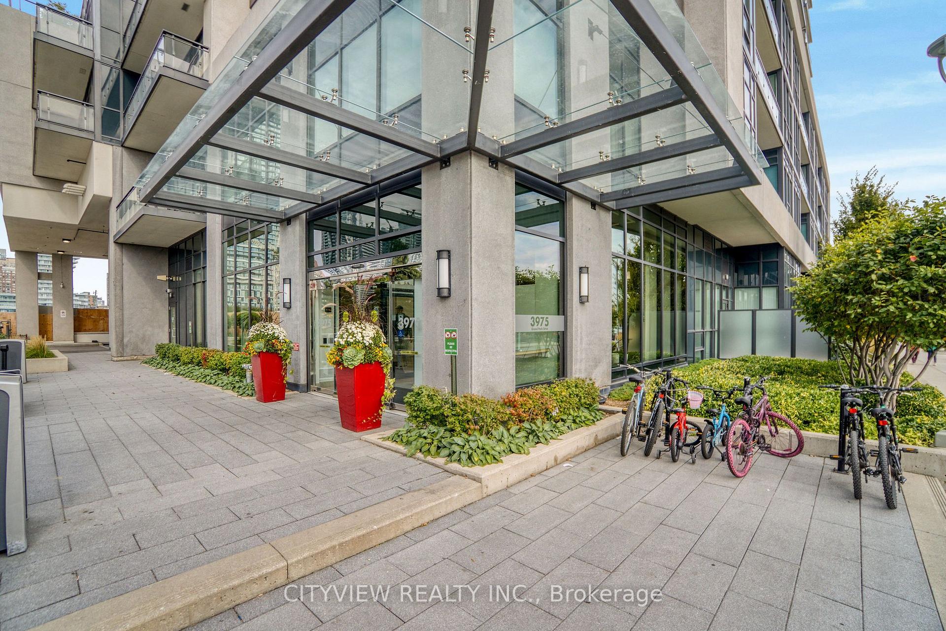 Photo 5 of Unit 1403, 3975 Grand Park Drive, Mississauga, City Centre — HOMEH