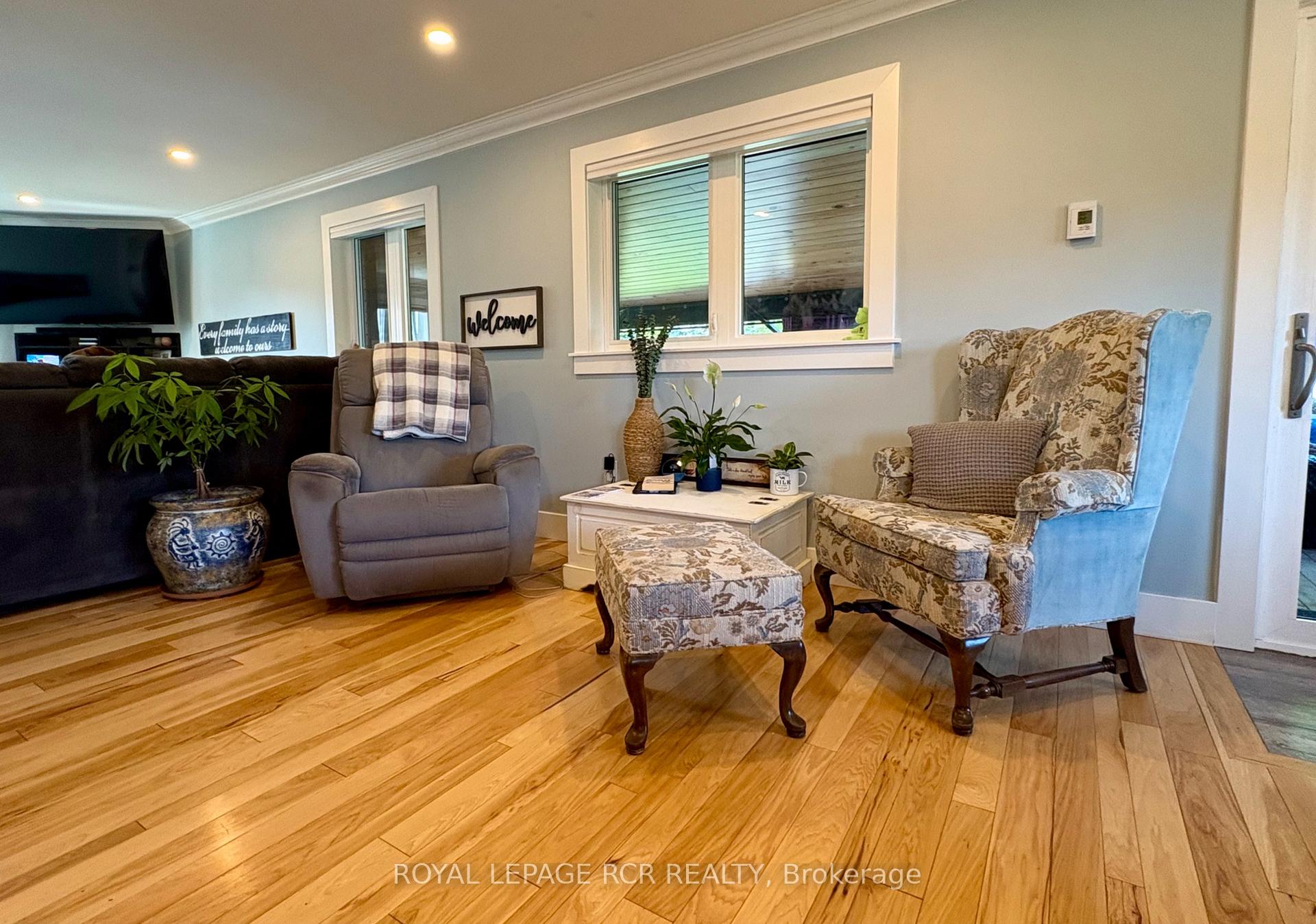 Photo 14 of 16 Loree Drive, Adjala-Tosorontio, Everett — HOMEH