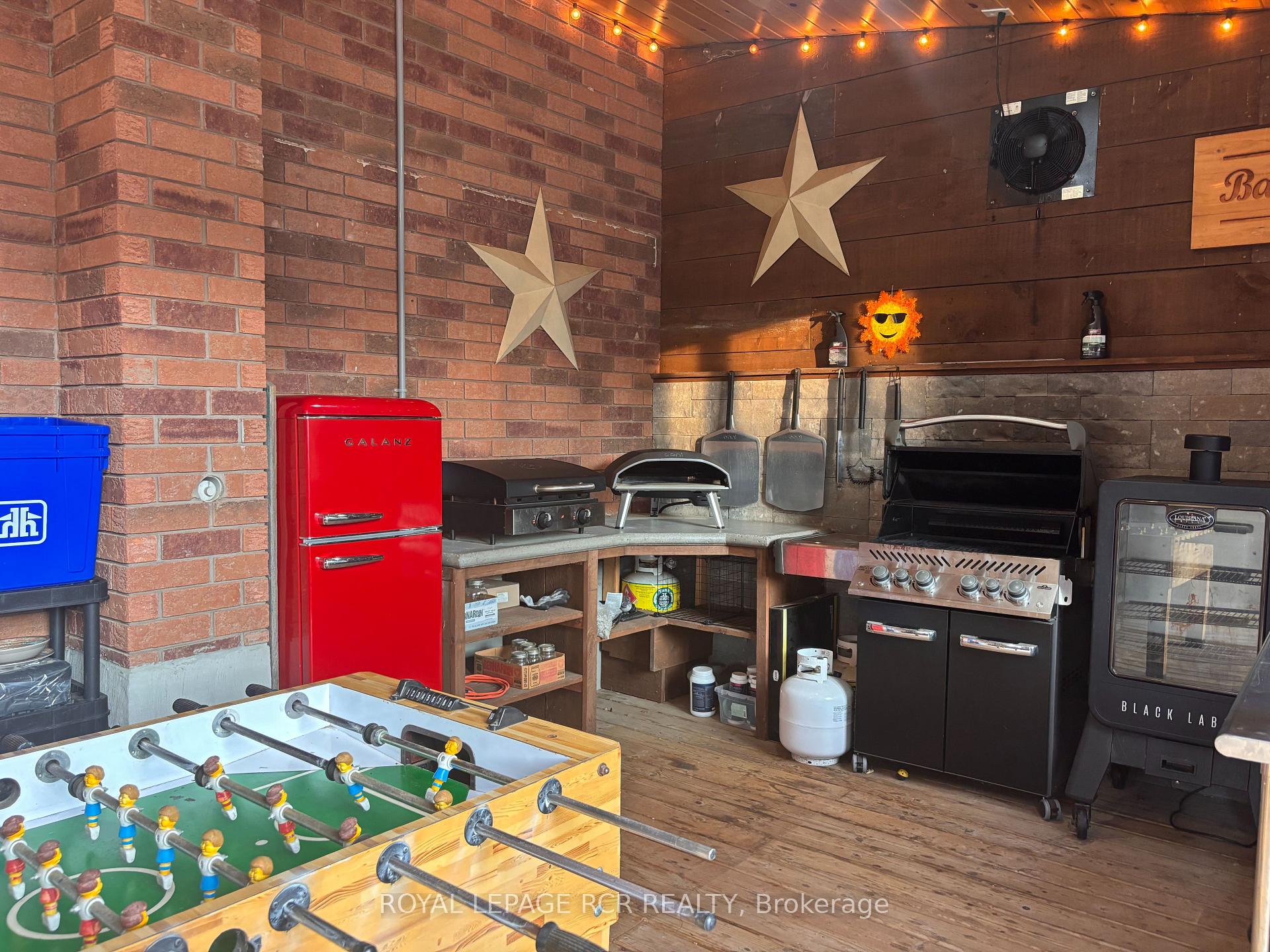 Photo 61 of 16 Loree Drive, Adjala-Tosorontio, Everett — HOMEH