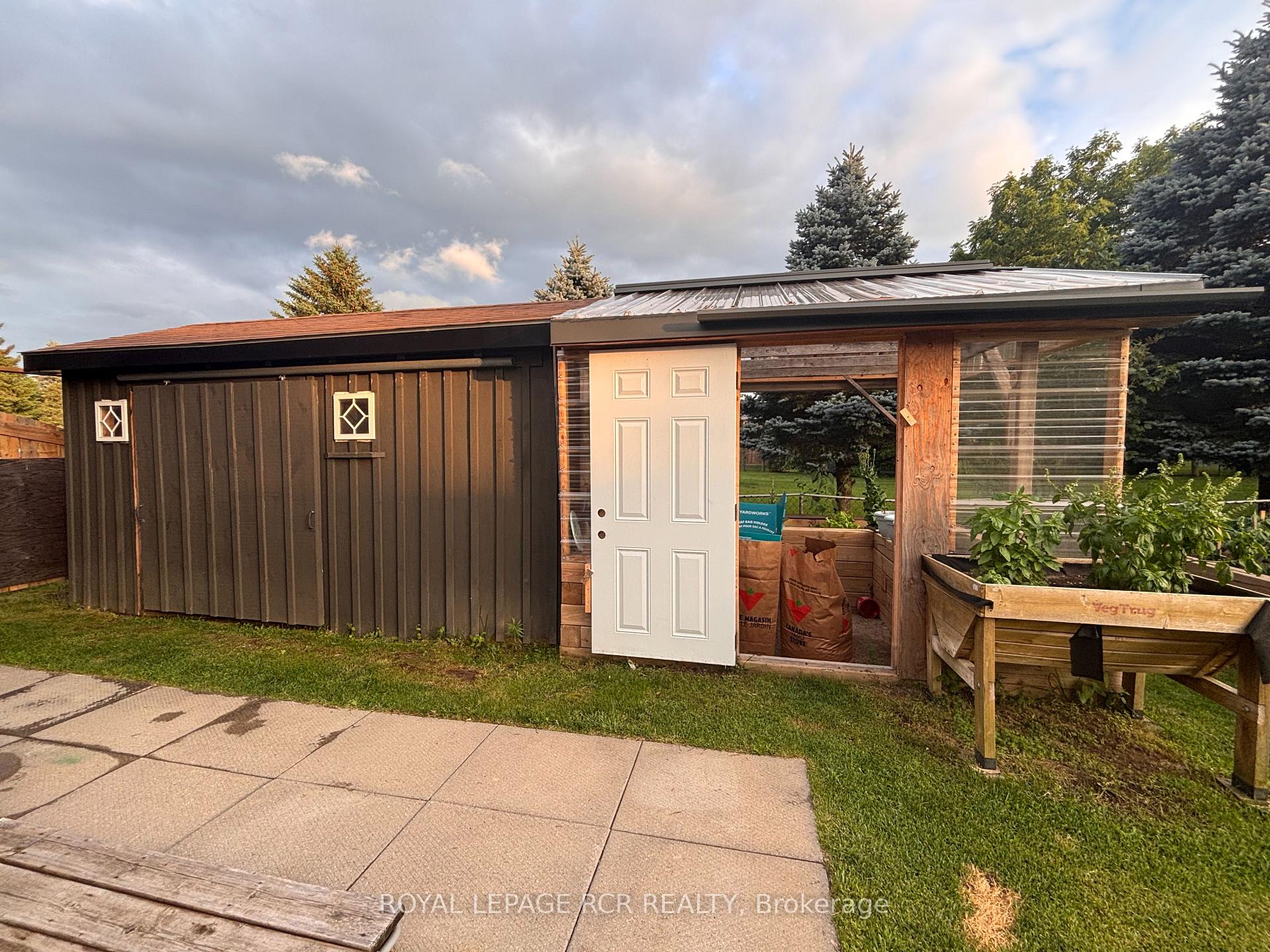 Photo 84 of 16 Loree Drive, Adjala-Tosorontio, Everett — HOMEH