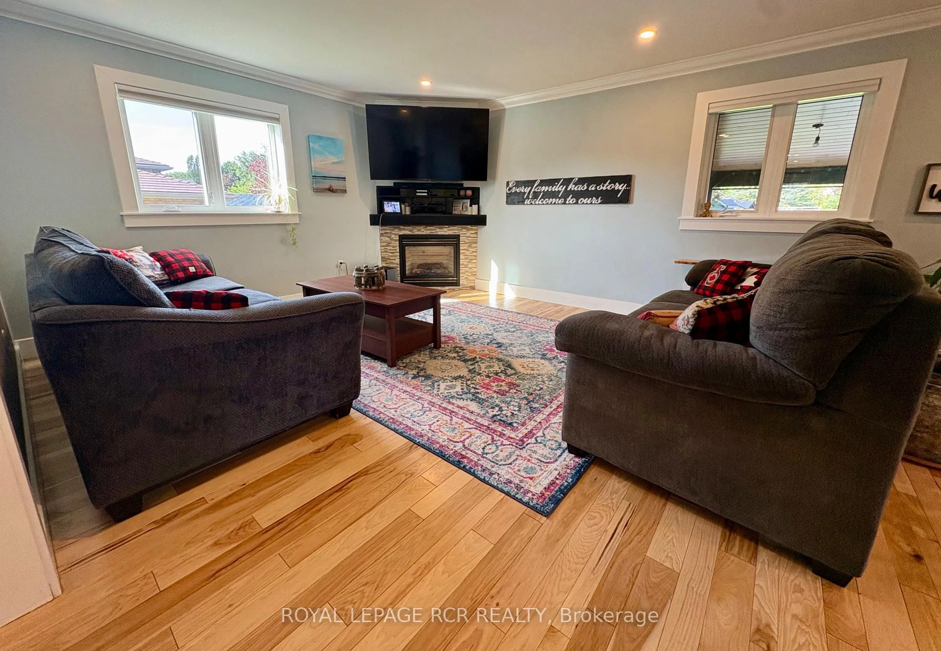Photo 12 of 16 Loree Drive, Adjala-Tosorontio, Everett — HOMEH