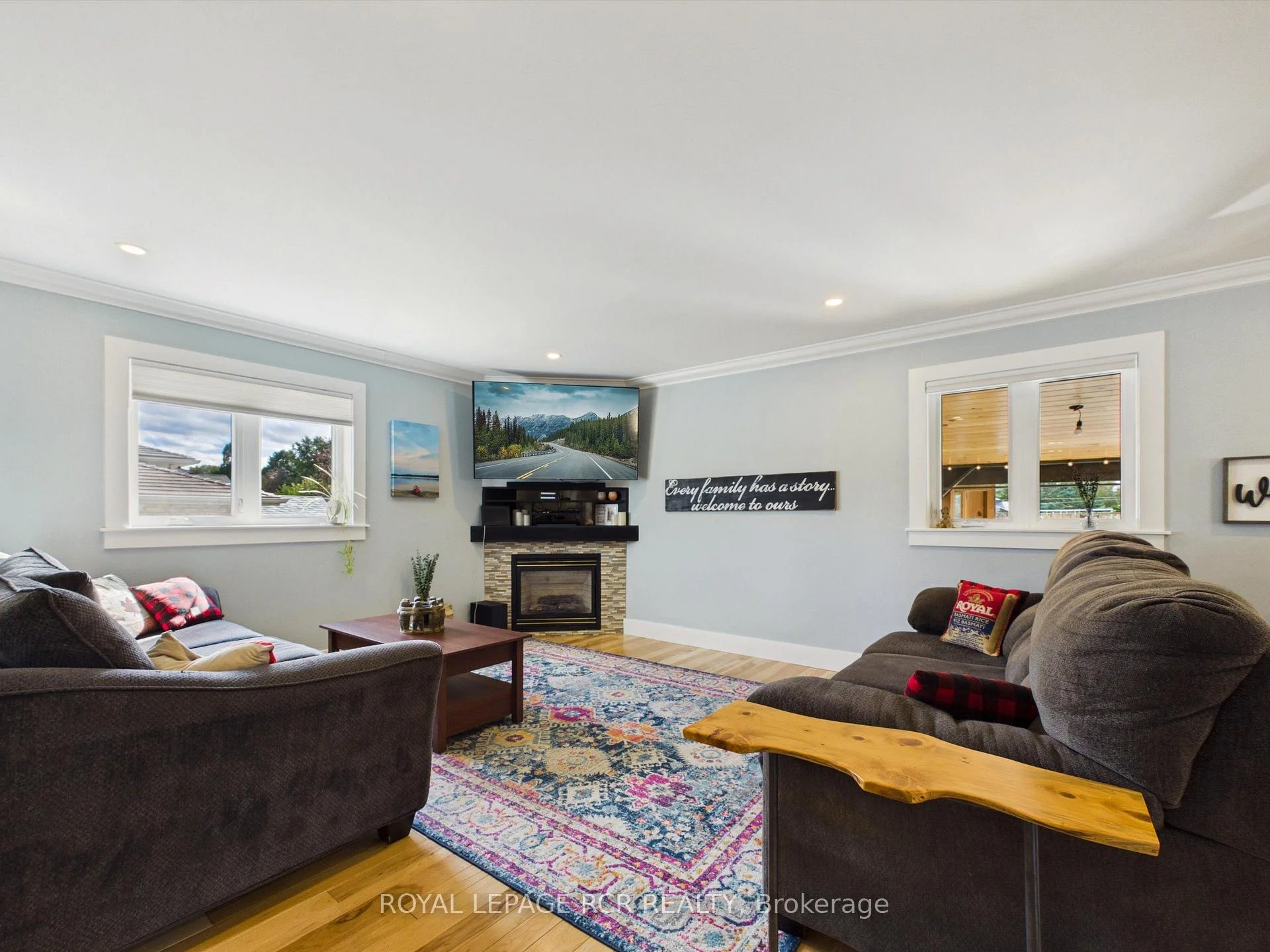 Photo 31 of 16 Loree Drive, Adjala-Tosorontio, Everett — HOMEH