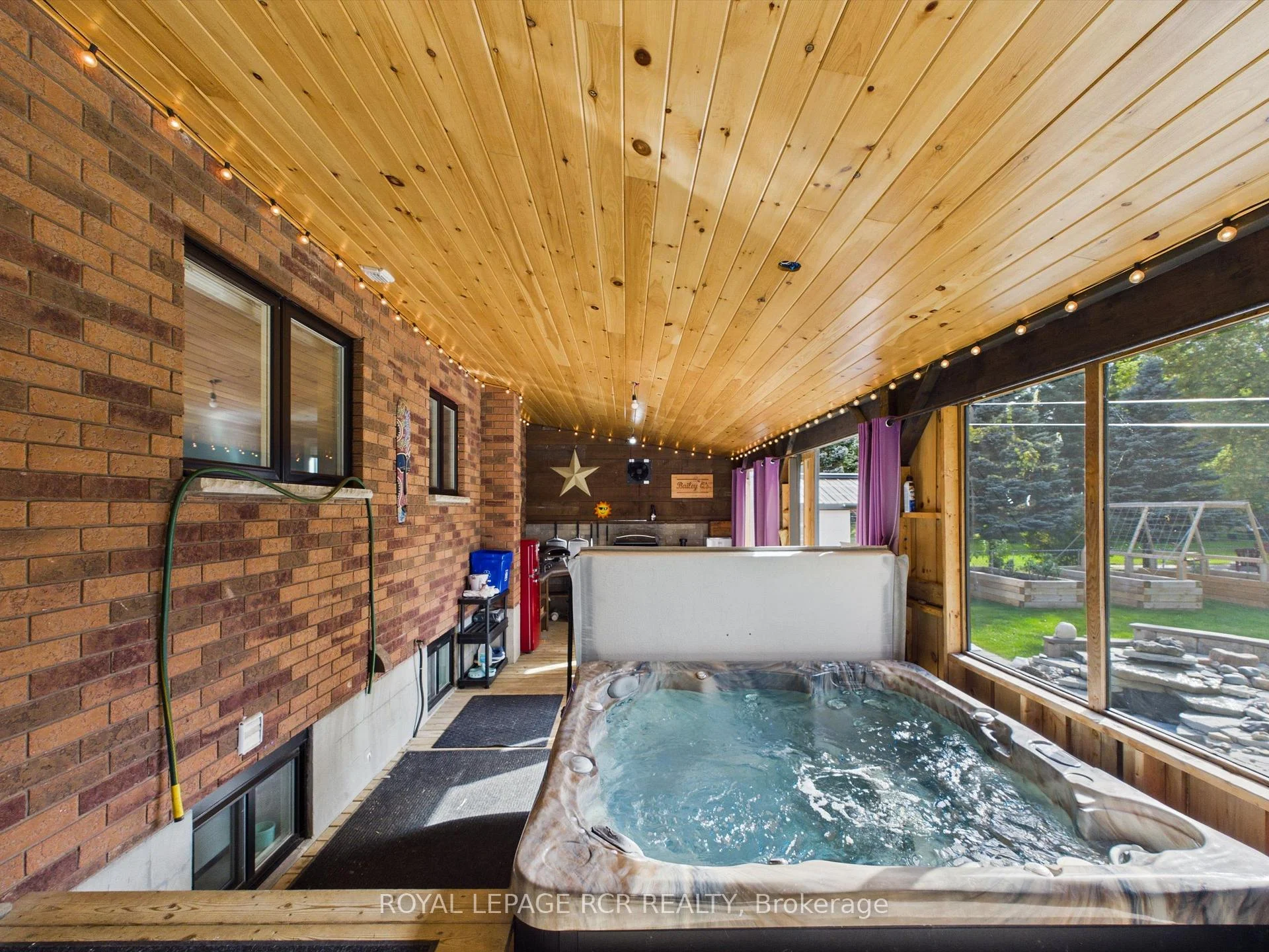 Photo 37 of 16 Loree Drive, Adjala-Tosorontio, Everett — HOMEH