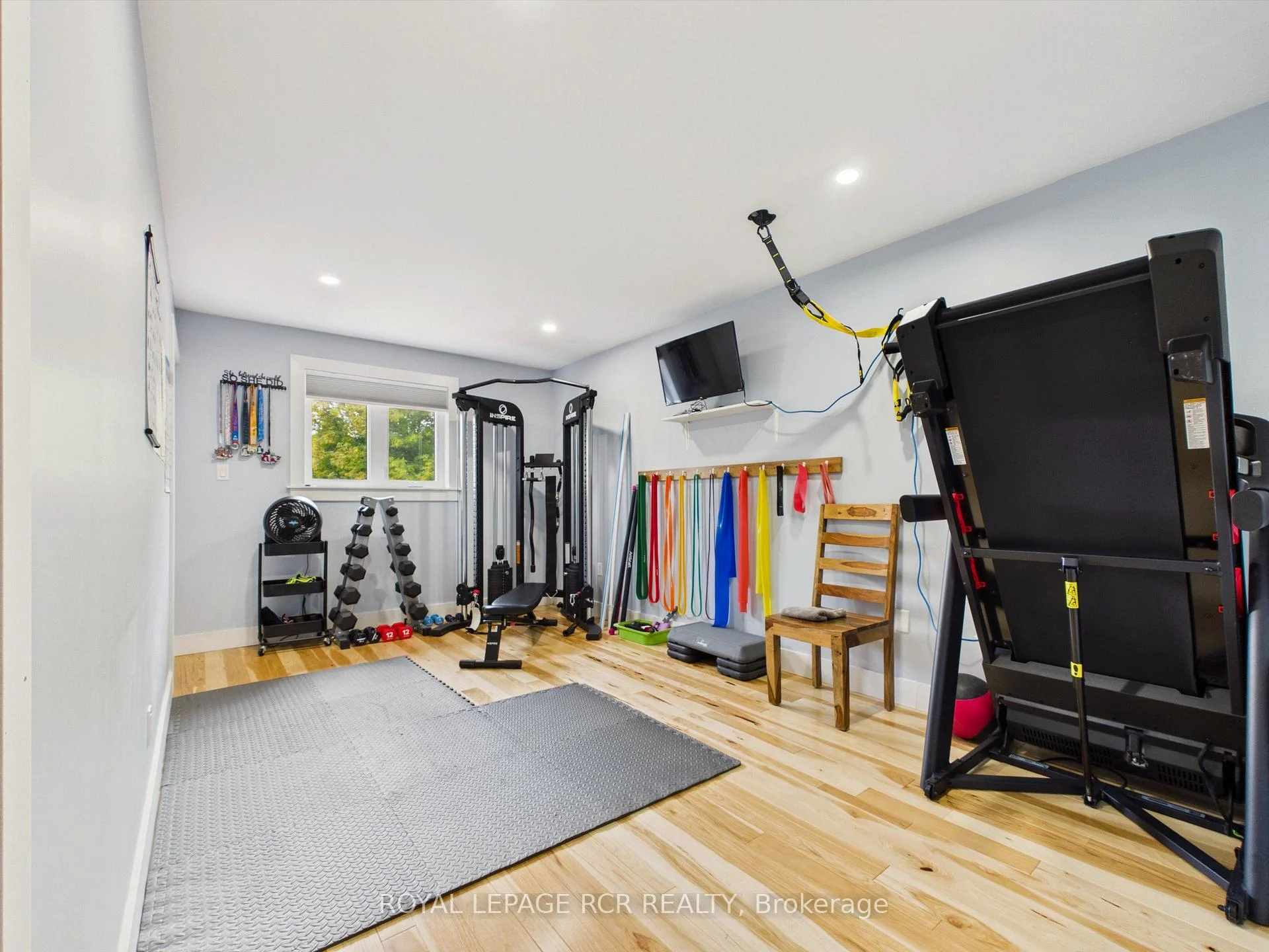 Photo 56 of 16 Loree Drive, Adjala-Tosorontio, Everett — HOMEH